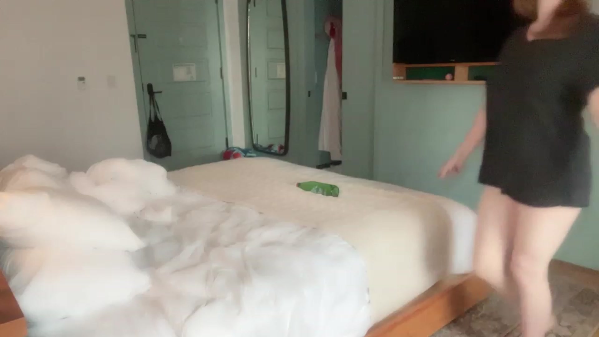 Gallery image thumbnail from consideruby's myfreecams stream on, 06/18/2023, 02:29 image 13 of 20