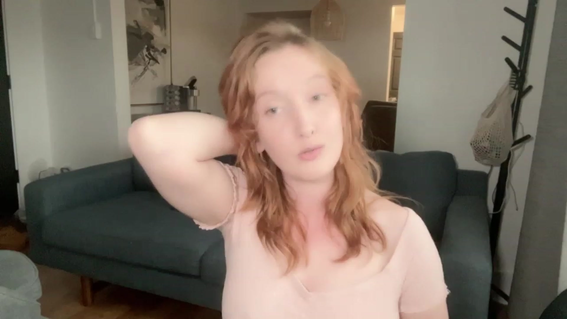 Gallery image thumbnail from consideruby's myfreecams stream on, 06/18/2023, 23:05 image 19 of 20