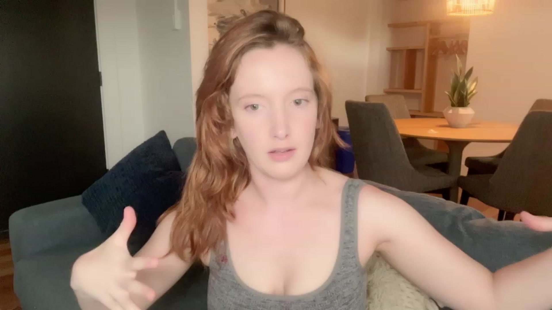Gallery image thumbnail from consideruby's myfreecams stream on, 06/19/2023, 24:55 image 6 of 20