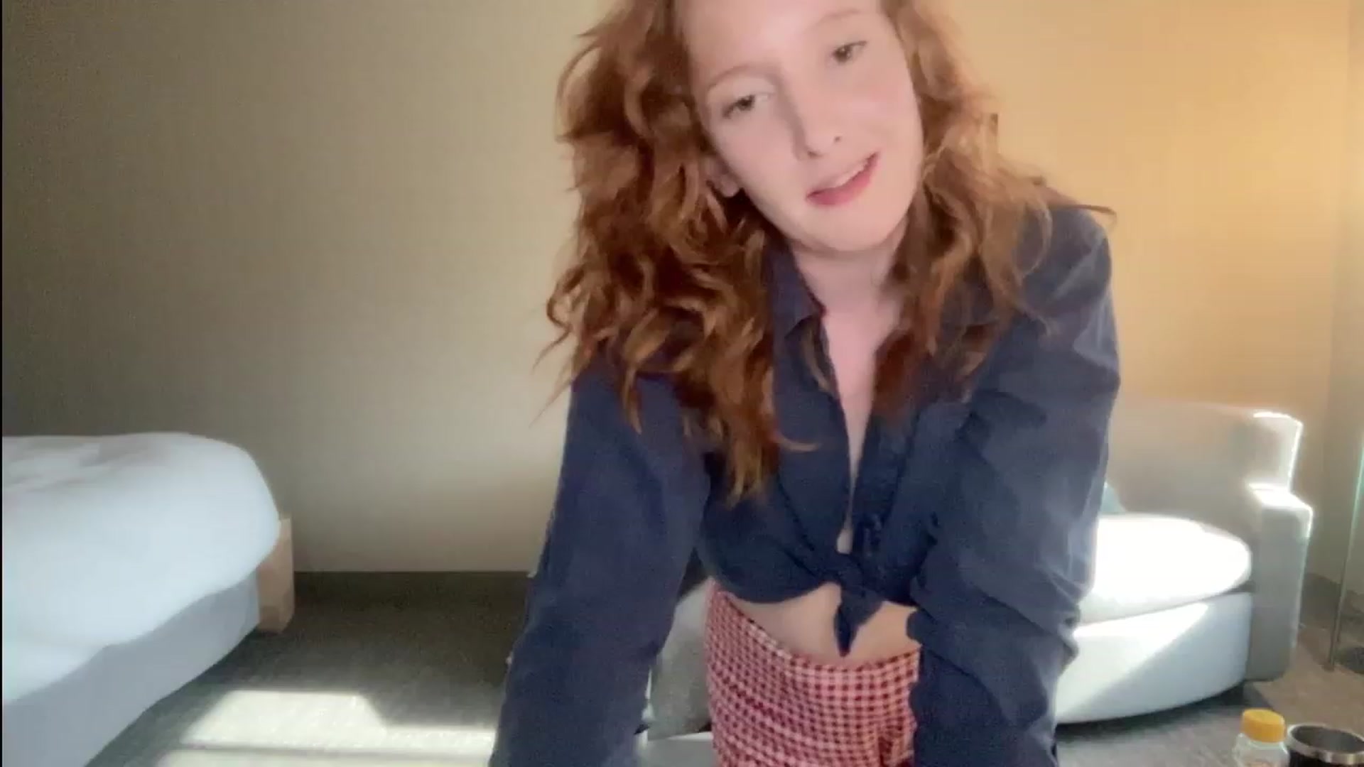 Gallery image thumbnail from consideruby's myfreecams stream on, 06/27/2023, 01:16 image 14 of 20