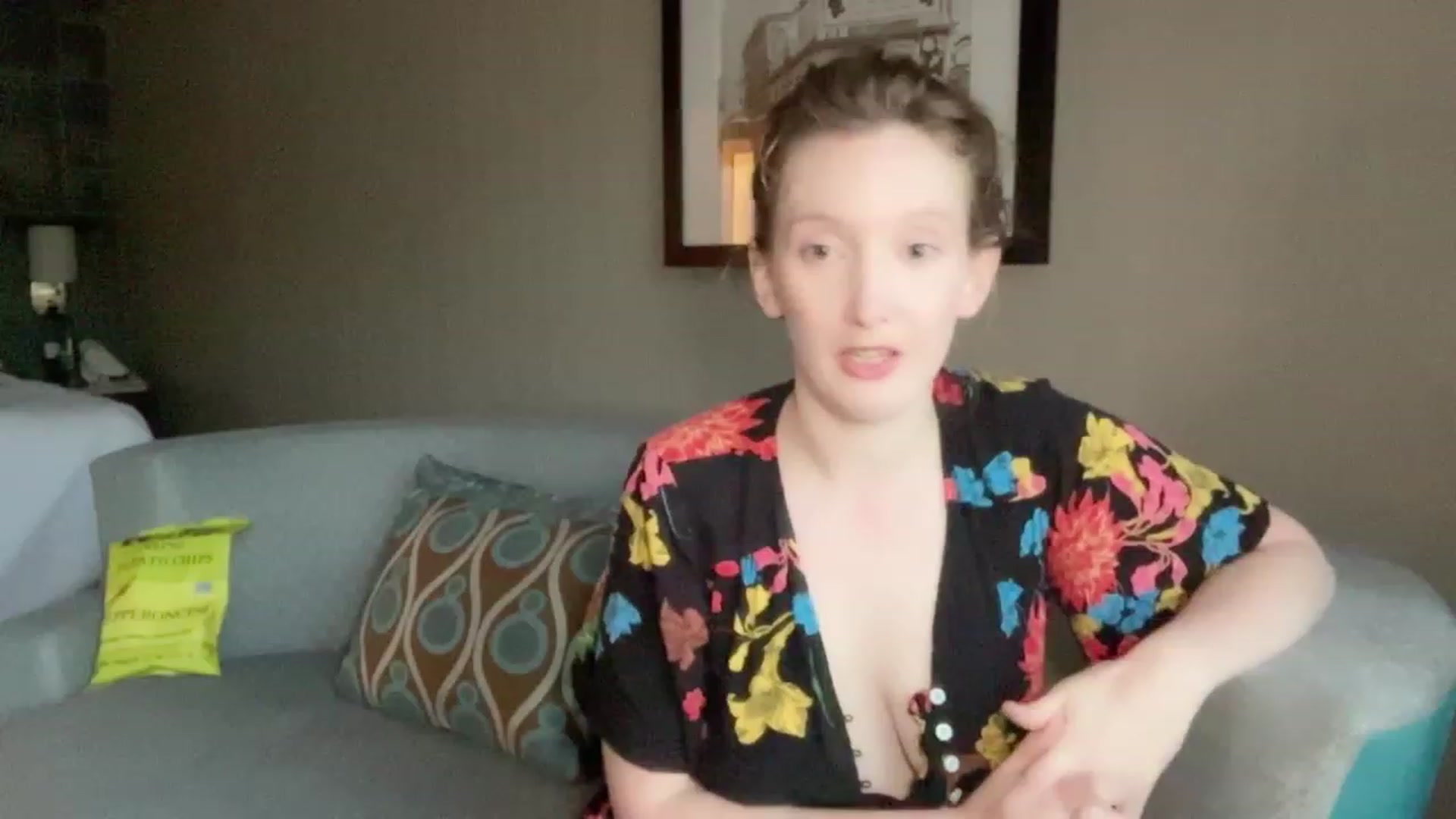 Gallery image thumbnail from consideruby's myfreecams stream on, 07/06/2023, 17:31 image 5 of 20