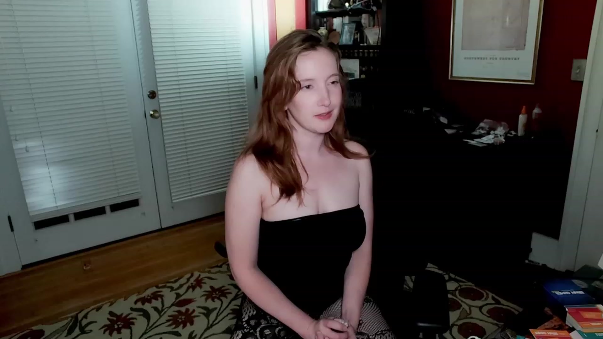 Gallery image thumbnail from consideruby's myfreecams stream on, 07/12/2023, 08:18 image 1 of 20