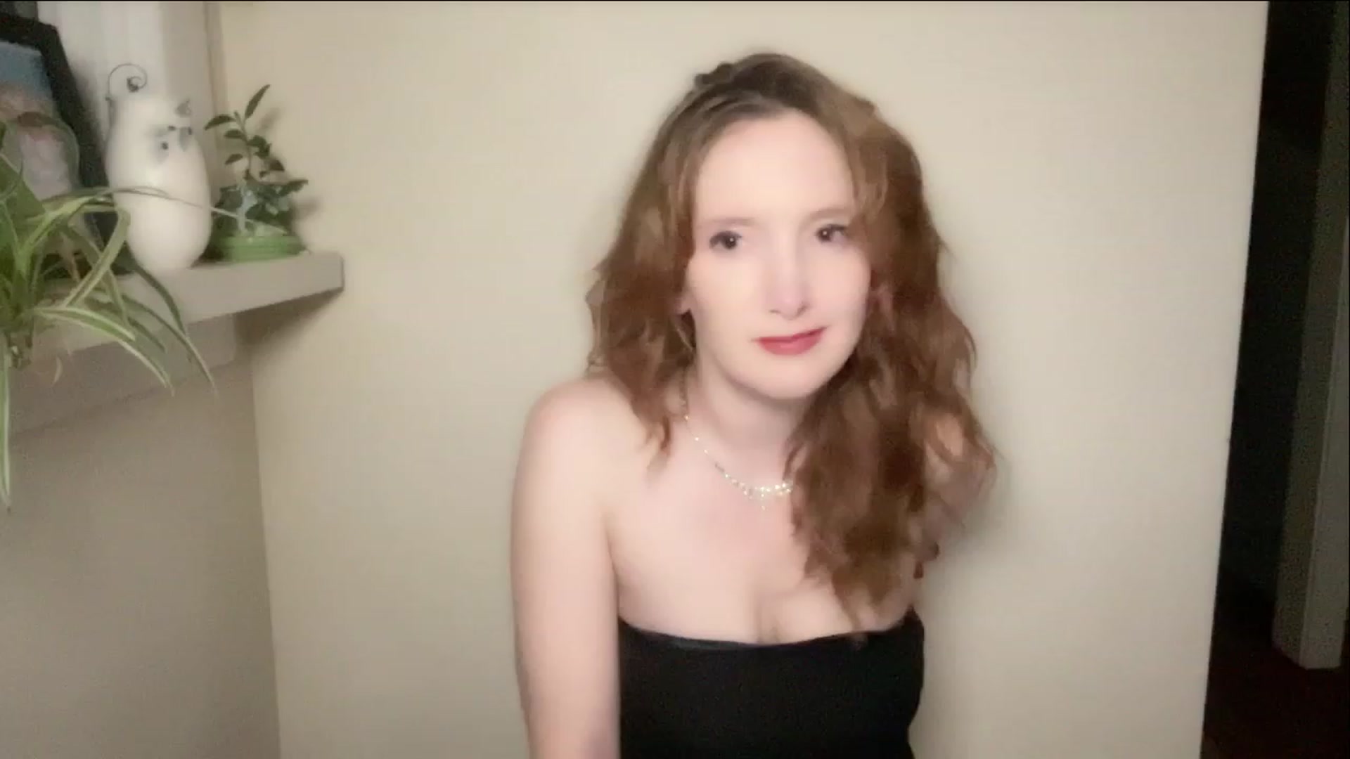 Gallery image thumbnail from consideruby's myfreecams stream on, 07/22/2023, 09:11 image 9 of 20