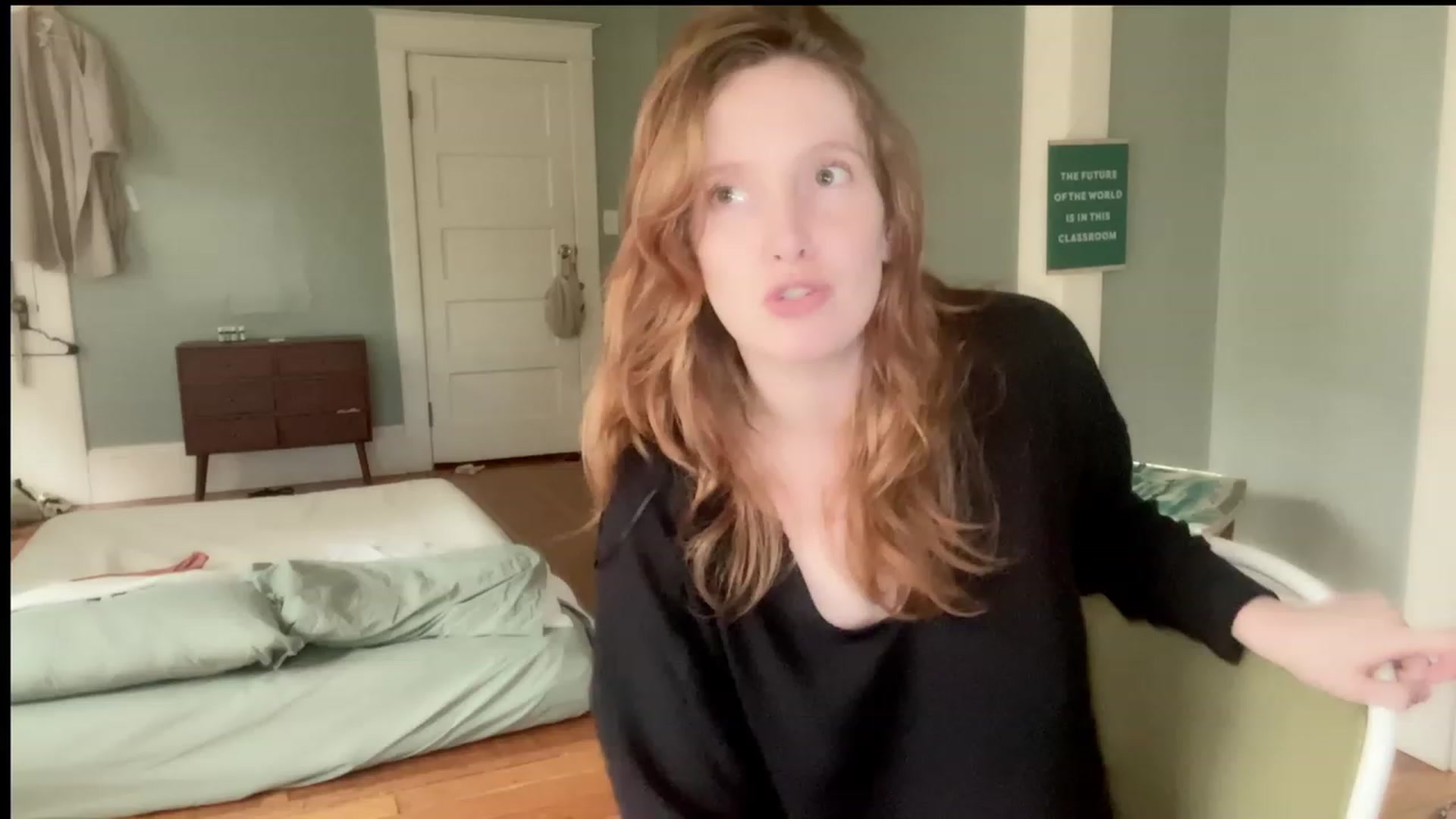 Gallery image thumbnail from consideruby's myfreecams stream on, 08/04/2023, 16:10 image 18 of 20