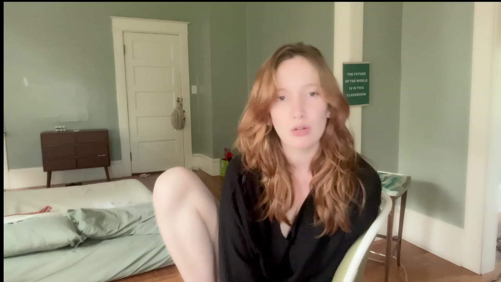 Gallery image thumbnail from consideruby's myfreecams stream on, 08/04/2023, 16:10 image 3 of 20
