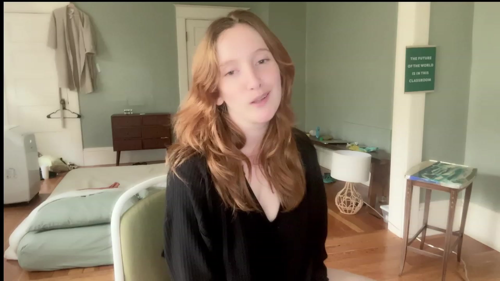 Gallery image thumbnail from consideruby's myfreecams stream on, 08/04/2023, 17:27 image 16 of 20