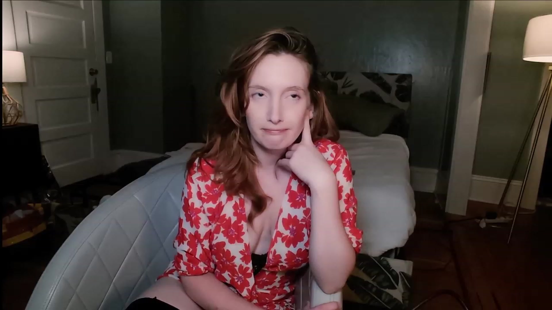 Gallery image thumbnail from consideruby's myfreecams stream on, 08/24/2023, 13:29 image 2 of 20