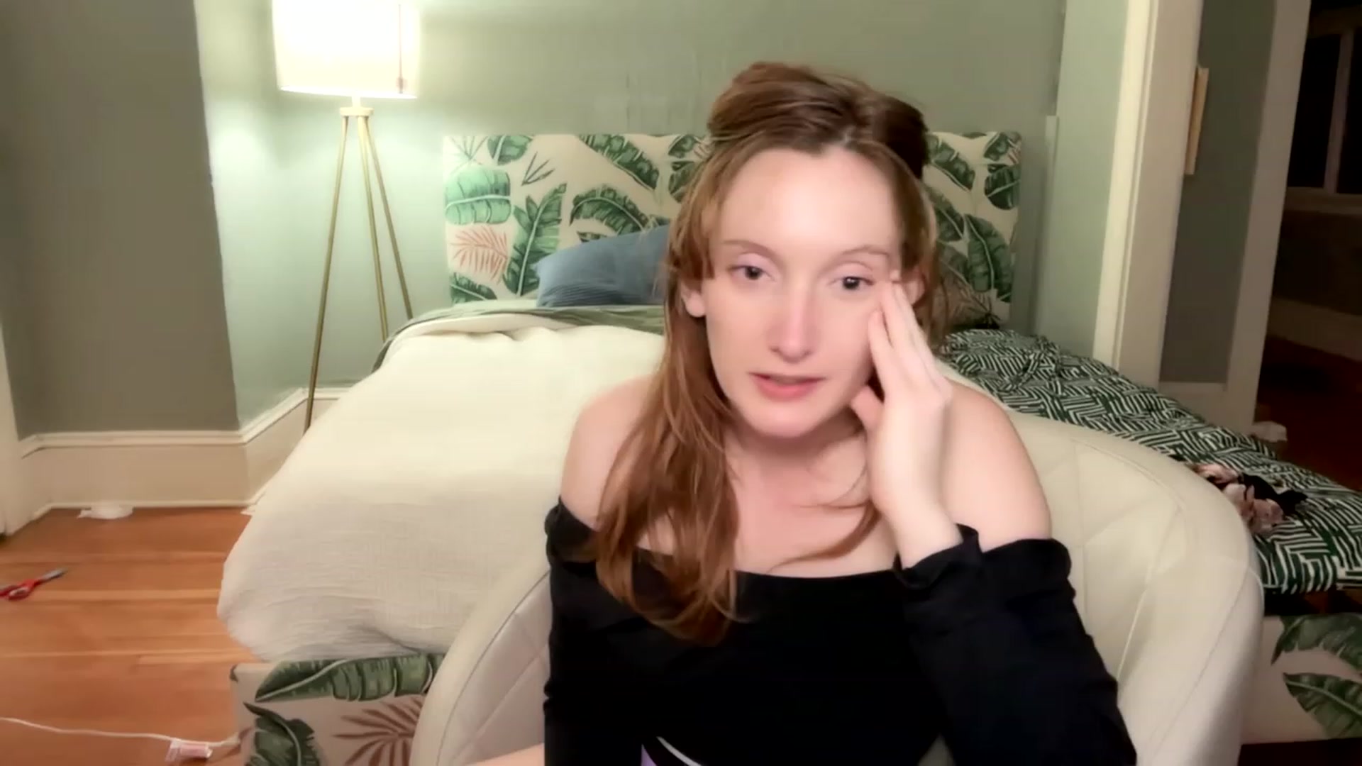 Gallery image thumbnail from consideruby's myfreecams stream on, 08/31/2023, 08:35 image 16 of 20