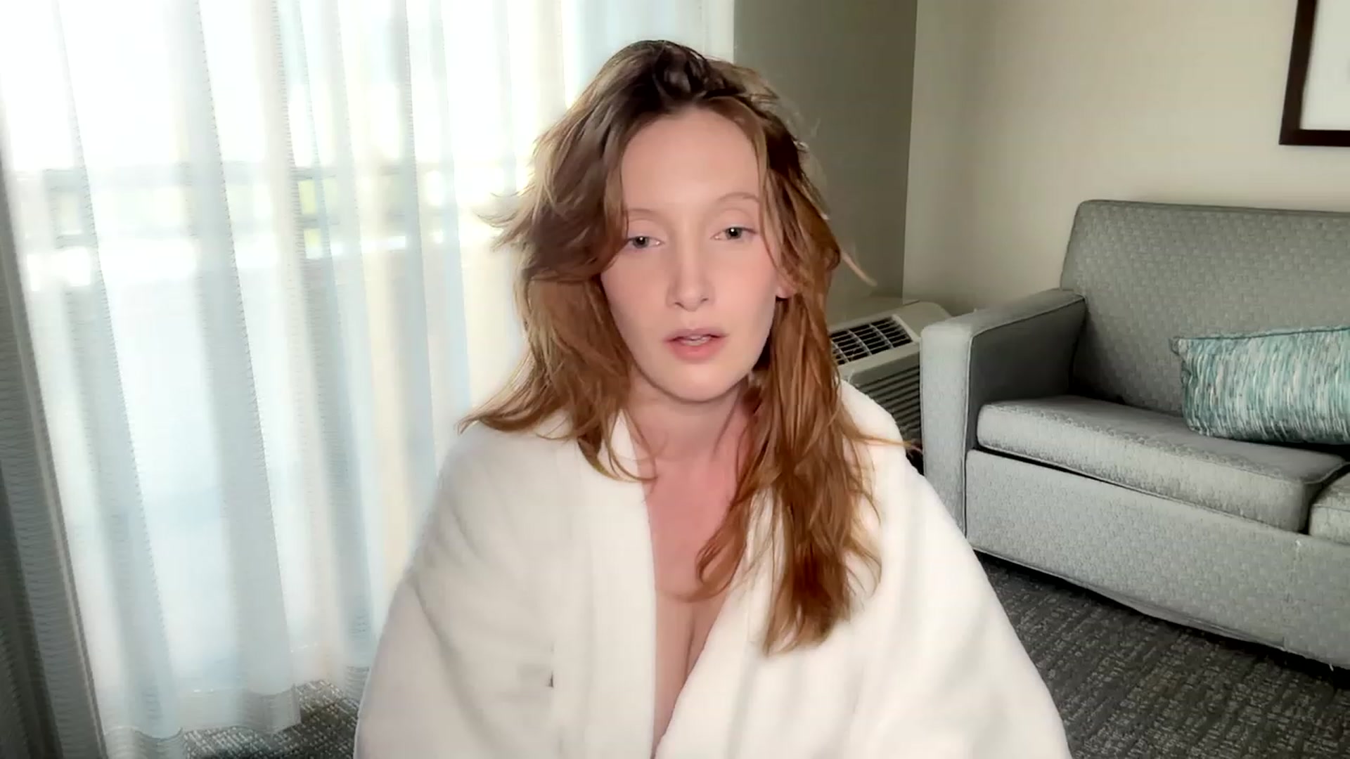 Gallery image thumbnail from consideruby's myfreecams stream on, 09/12/2023, 17:09 image 4 of 20