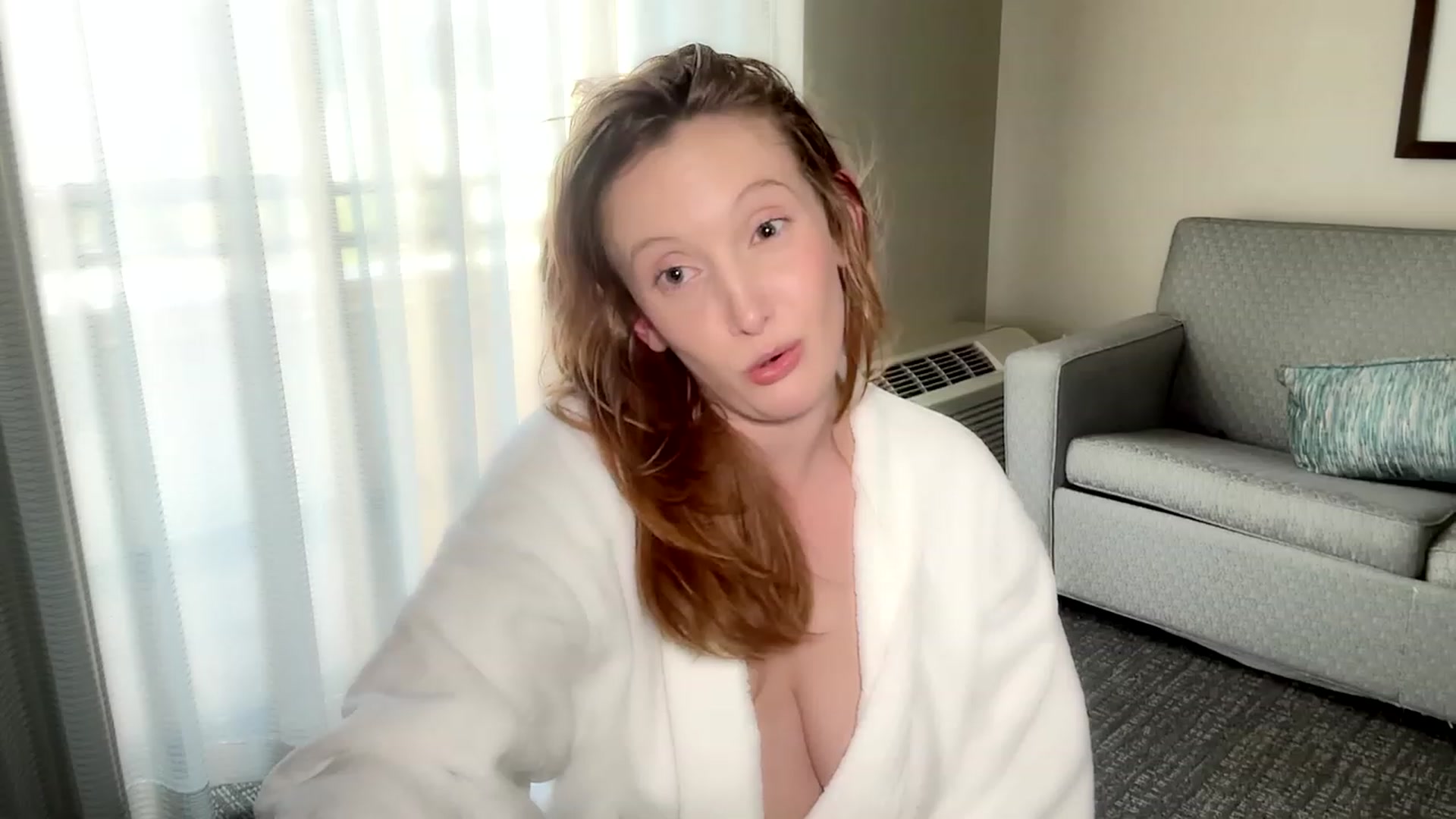 Gallery image thumbnail from consideruby's myfreecams stream on, 09/12/2023, 17:09 image 14 of 20