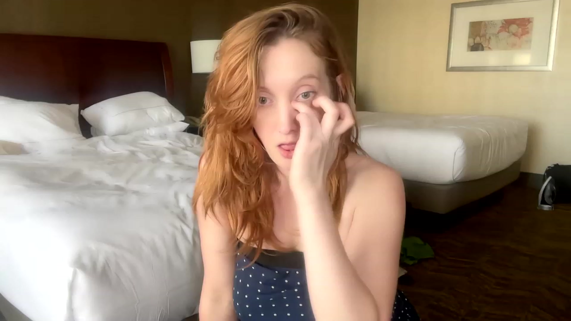 Gallery image thumbnail from consideruby's myfreecams stream on, 09/22/2023, 17:52 image 13 of 20