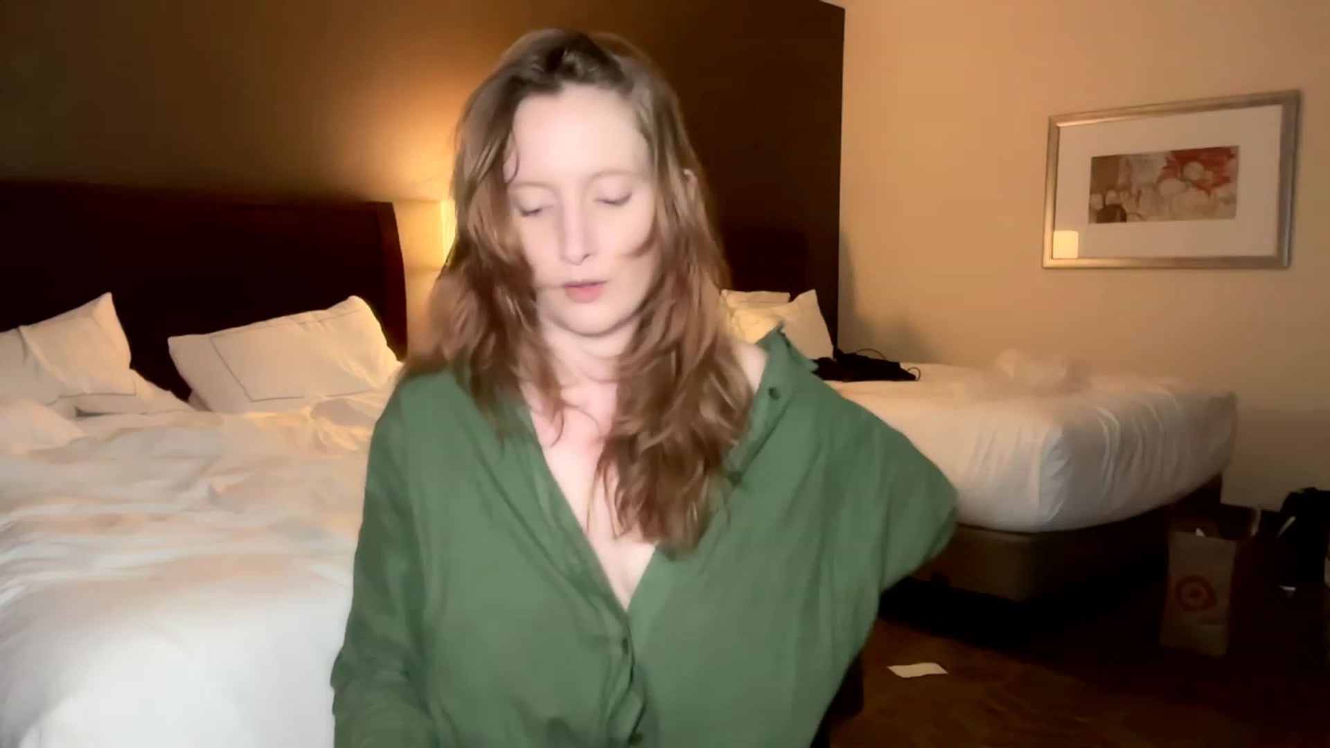 Gallery image thumbnail from consideruby's myfreecams stream on, 09/26/2023, 15:34 image 3 of 20