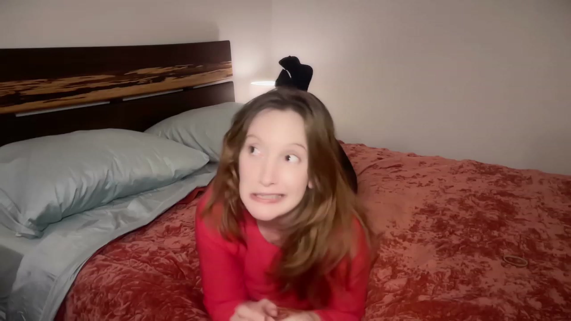 Gallery image thumbnail from consideruby's myfreecams stream on, 10/15/2023, 15:28 image 10 of 20