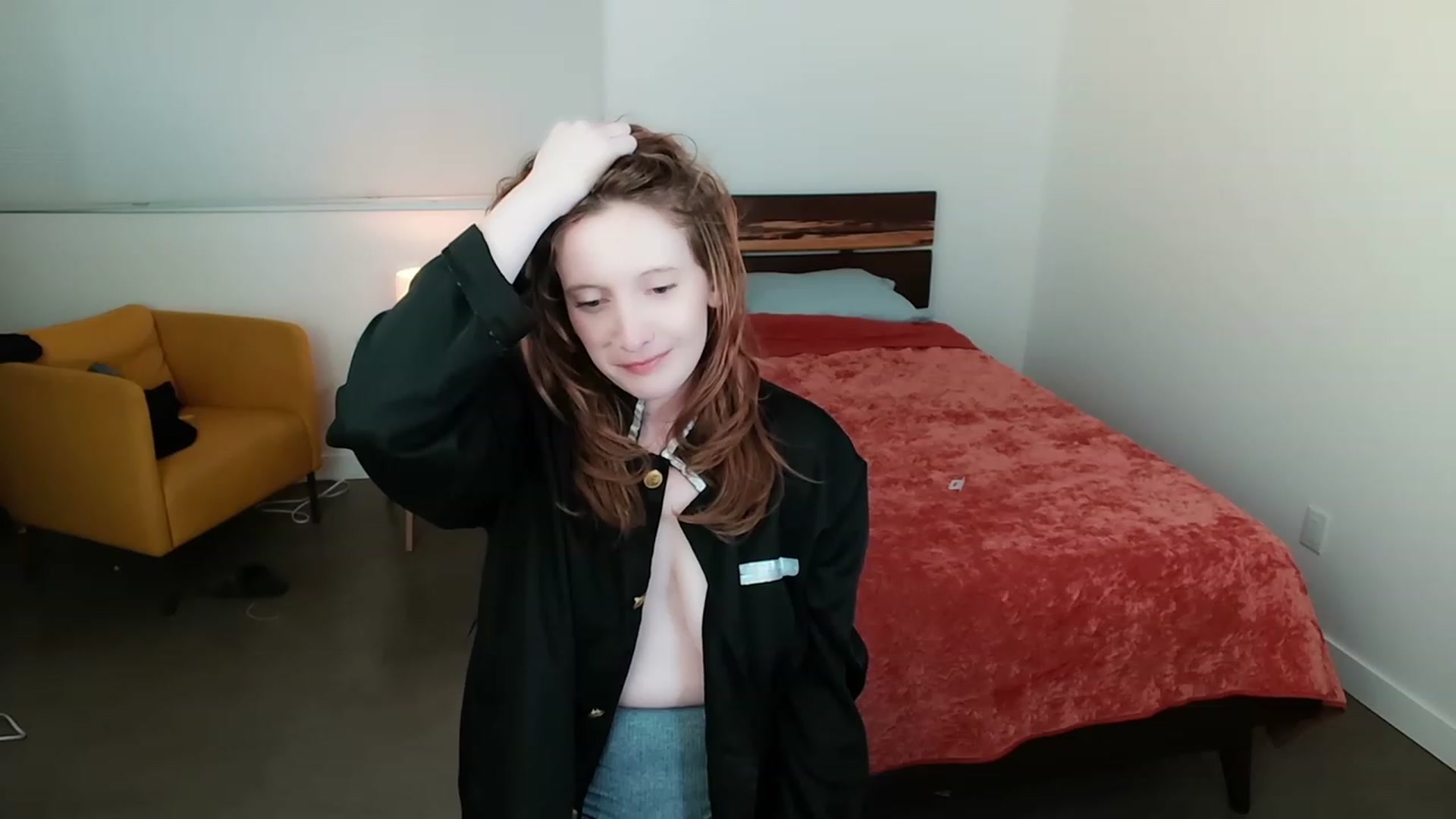 Gallery image thumbnail from consideruby's myfreecams stream on, 10/24/2023, 15:21 image 12 of 20