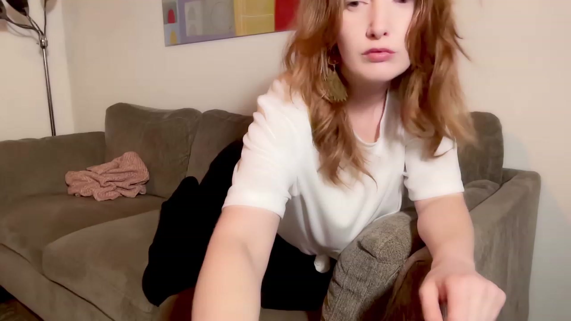 Gallery image thumbnail from consideruby's myfreecams stream on, 11/15/2023, 18:08 image 12 of 20