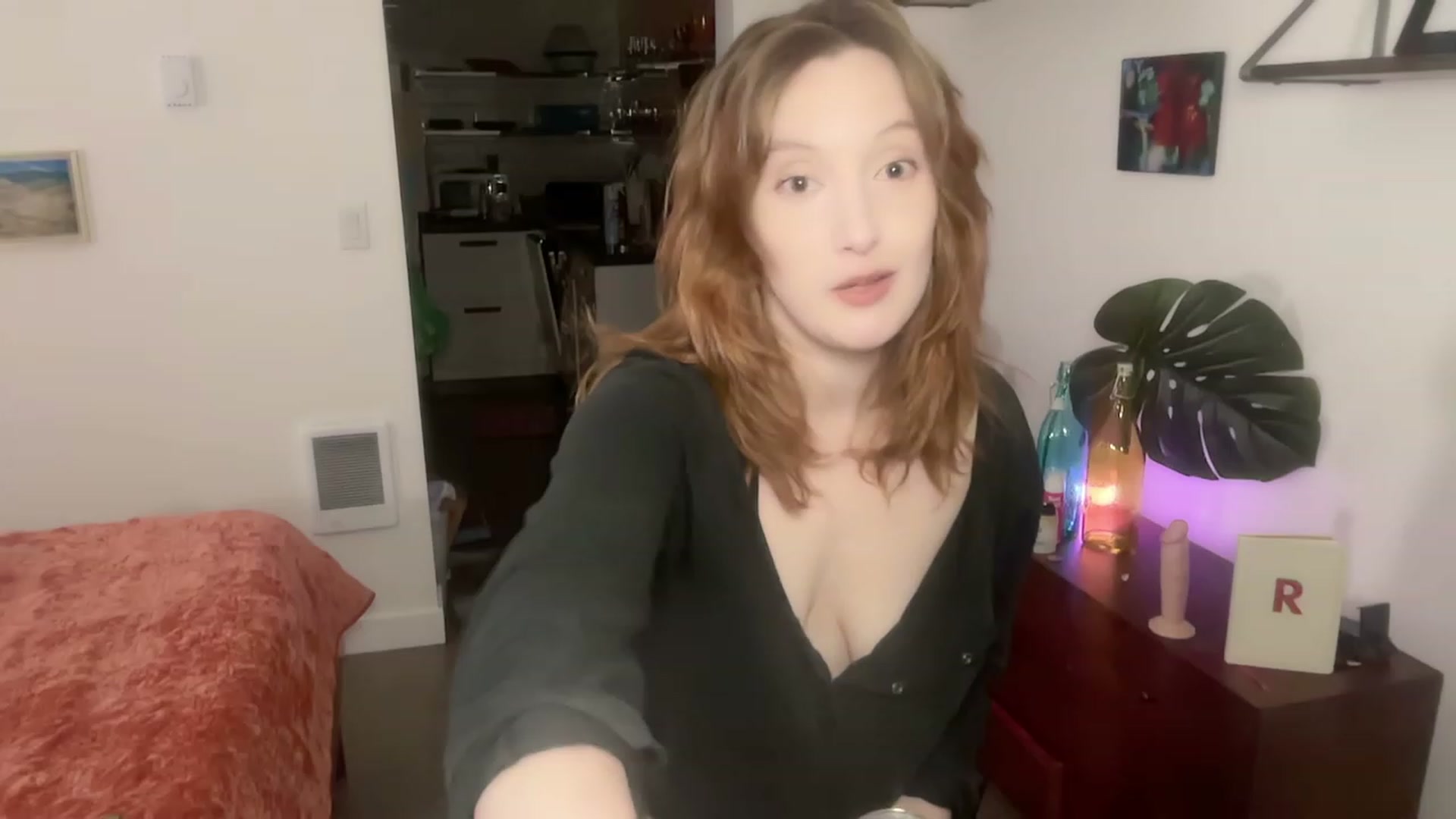 Gallery image thumbnail from consideruby's myfreecams stream on, 11/25/2023, 14:29 image 10 of 20