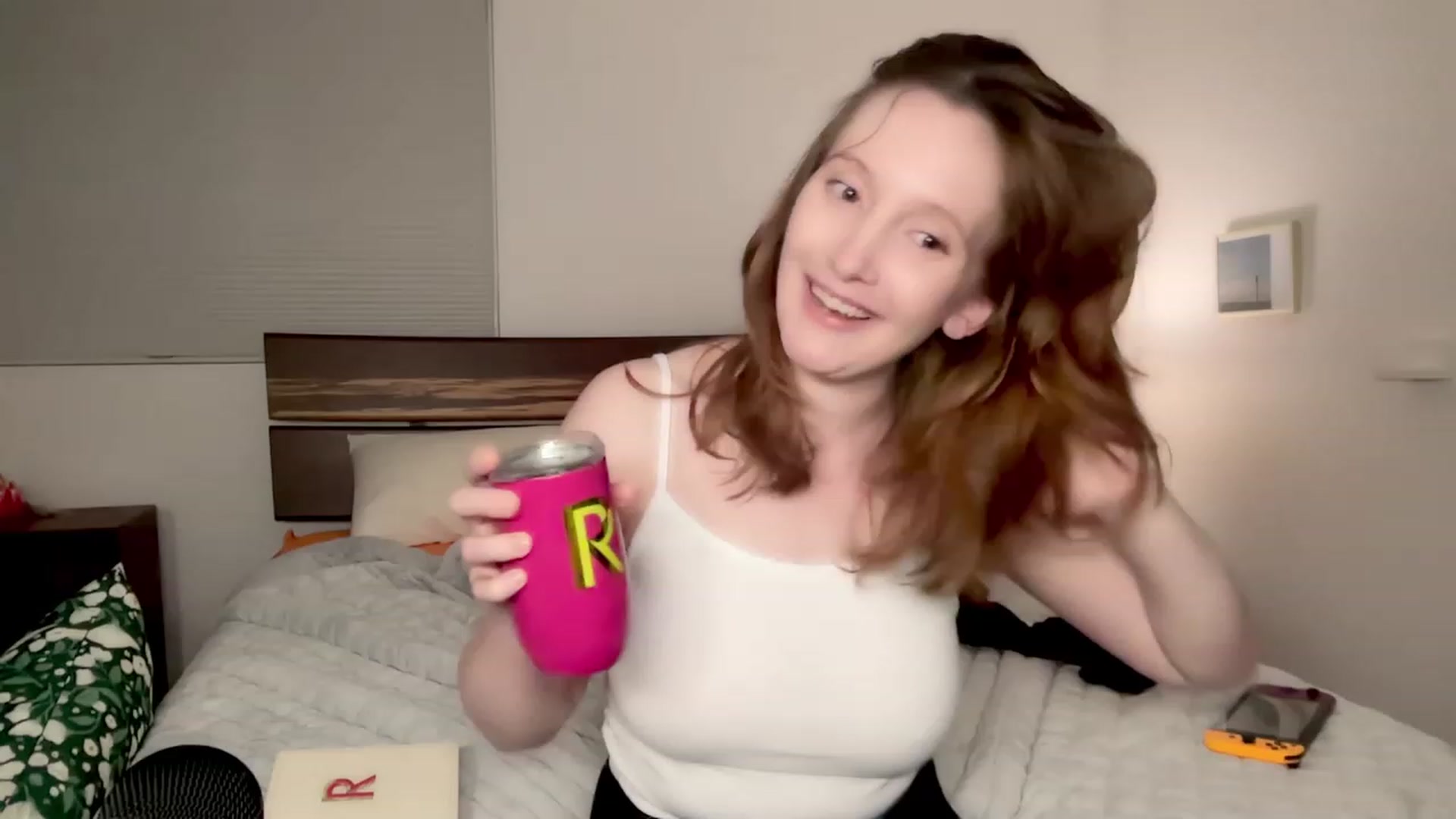 Gallery image thumbnail from consideruby's myfreecams stream on, 01/02/2024, 12:14 image 15 of 20