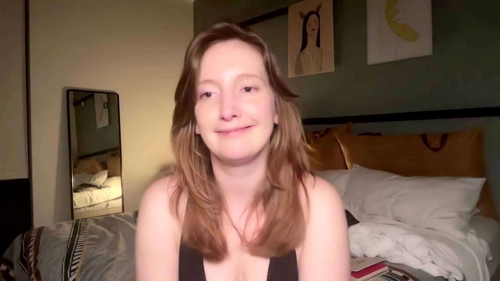 Gallery image thumbnail from consideruby's myfreecams stream on, 01/30/2024, 12:57 image 5 of 20