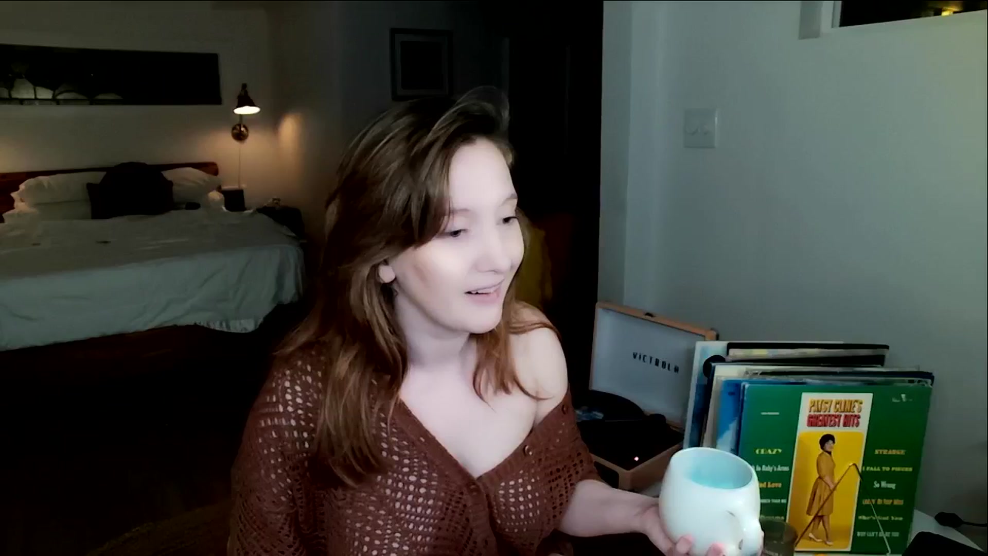 Gallery image thumbnail from consideruby's myfreecams stream on, 03/04/2024, 09:17 image 3 of 20