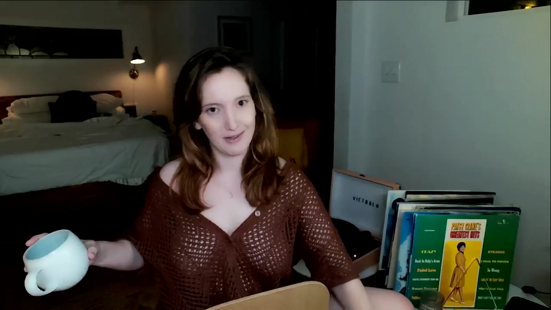 Gallery image thumbnail from consideruby's myfreecams stream on, 03/04/2024, 09:17 image 6 of 20