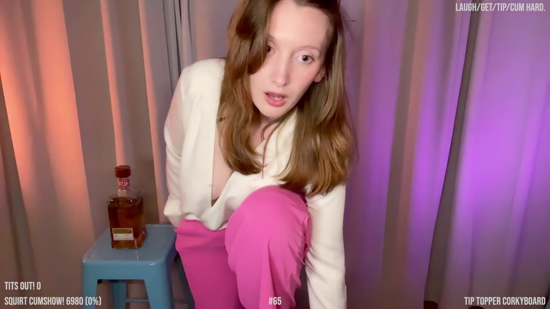 Gallery image thumbnail from consideruby's myfreecams stream on, 03/21/2024, 08:34 image 13 of 20