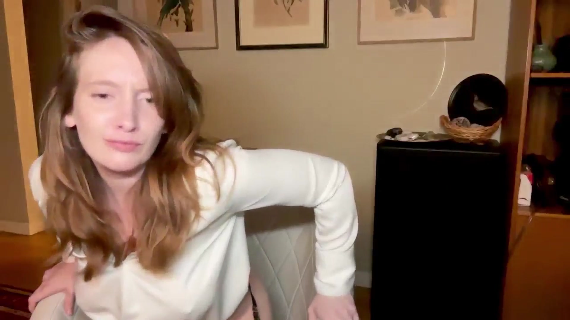 Gallery image thumbnail from consideruby's myfreecams stream on, 04/28/2024, 05:16 image 13 of 20