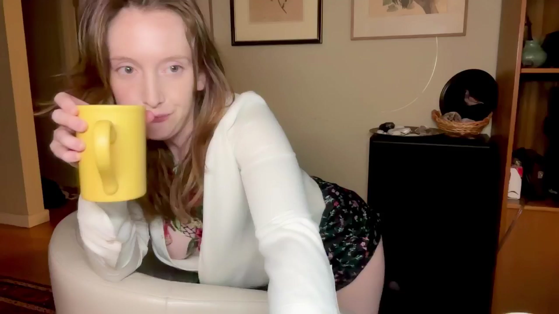 Gallery image thumbnail from consideruby's myfreecams stream on, 04/28/2024, 05:16 image 1 of 20