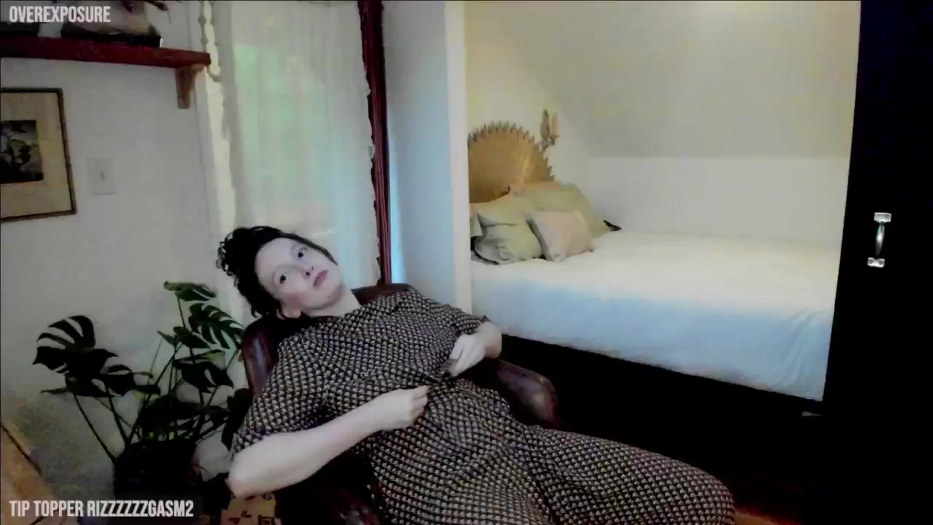 Gallery image thumbnail from consideruby's myfreecams stream on, 05/10/2024, 13:02 image 16 of 20