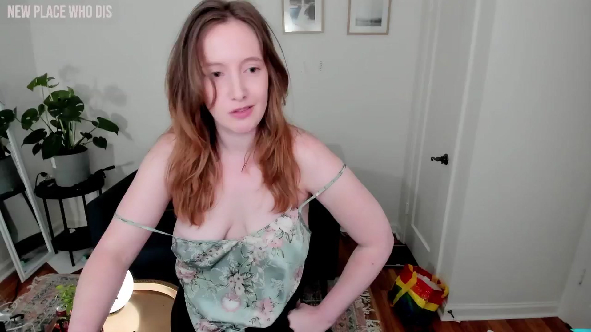 Gallery image thumbnail from consideruby's myfreecams stream on, 06/12/2024, 07:58 image 5 of 20