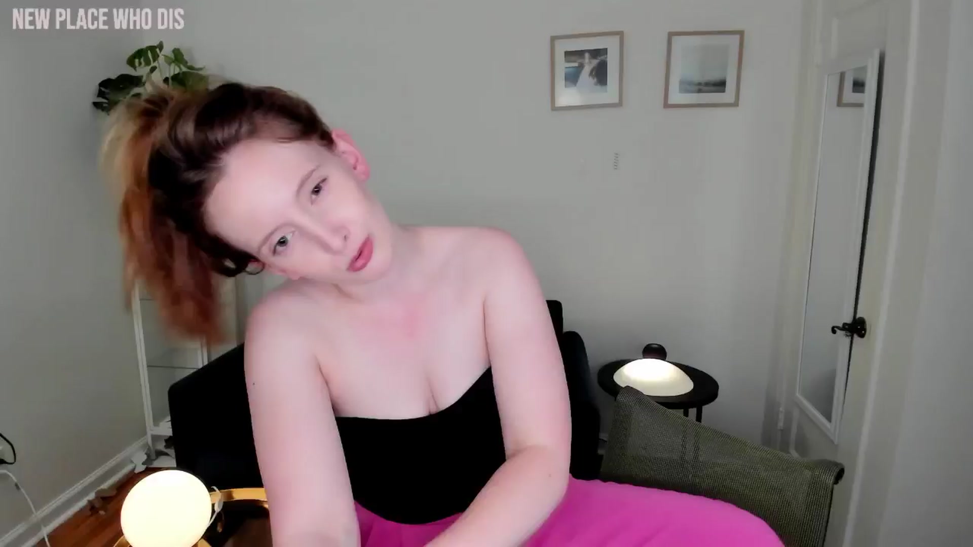 Gallery image thumbnail from consideruby's myfreecams stream on, 06/14/2024, 08:56 image 10 of 20
