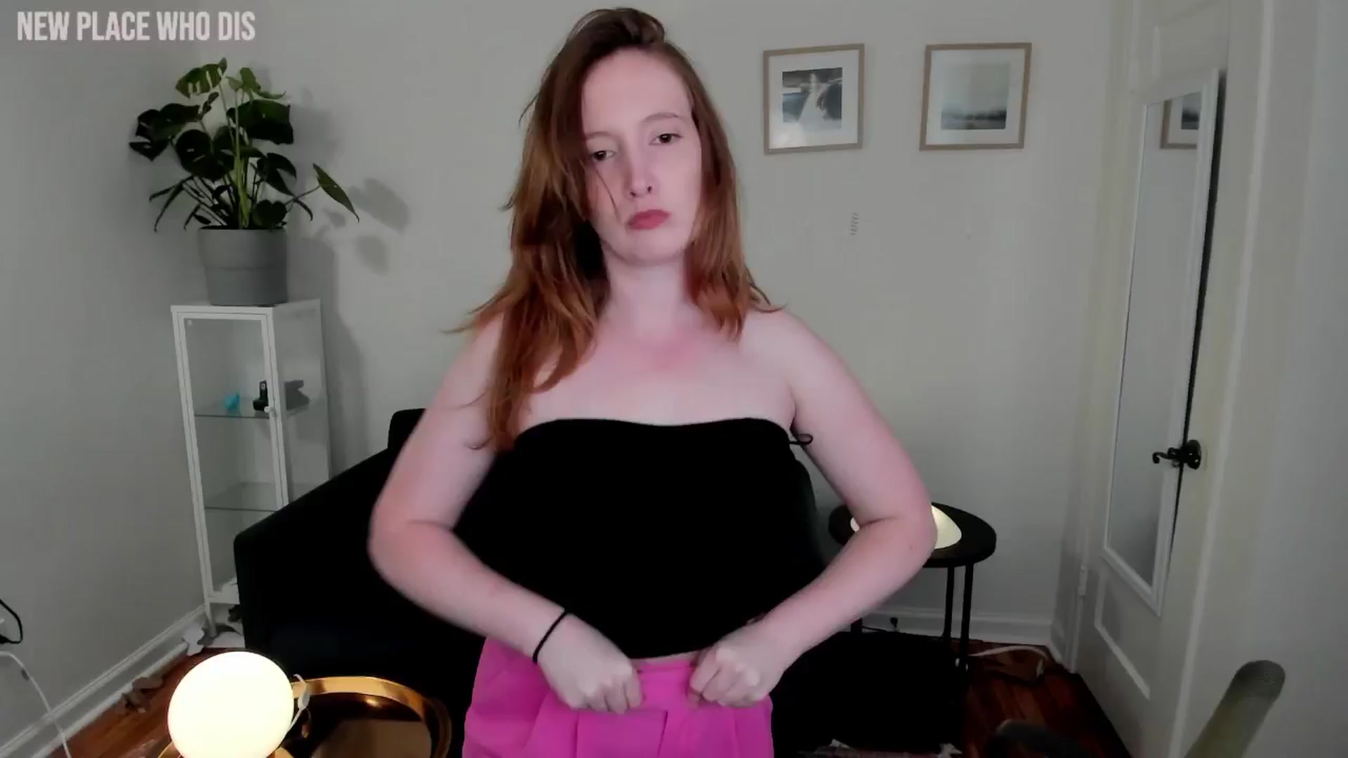 Gallery image thumbnail from consideruby's myfreecams stream on, 06/14/2024, 08:56 image 8 of 20