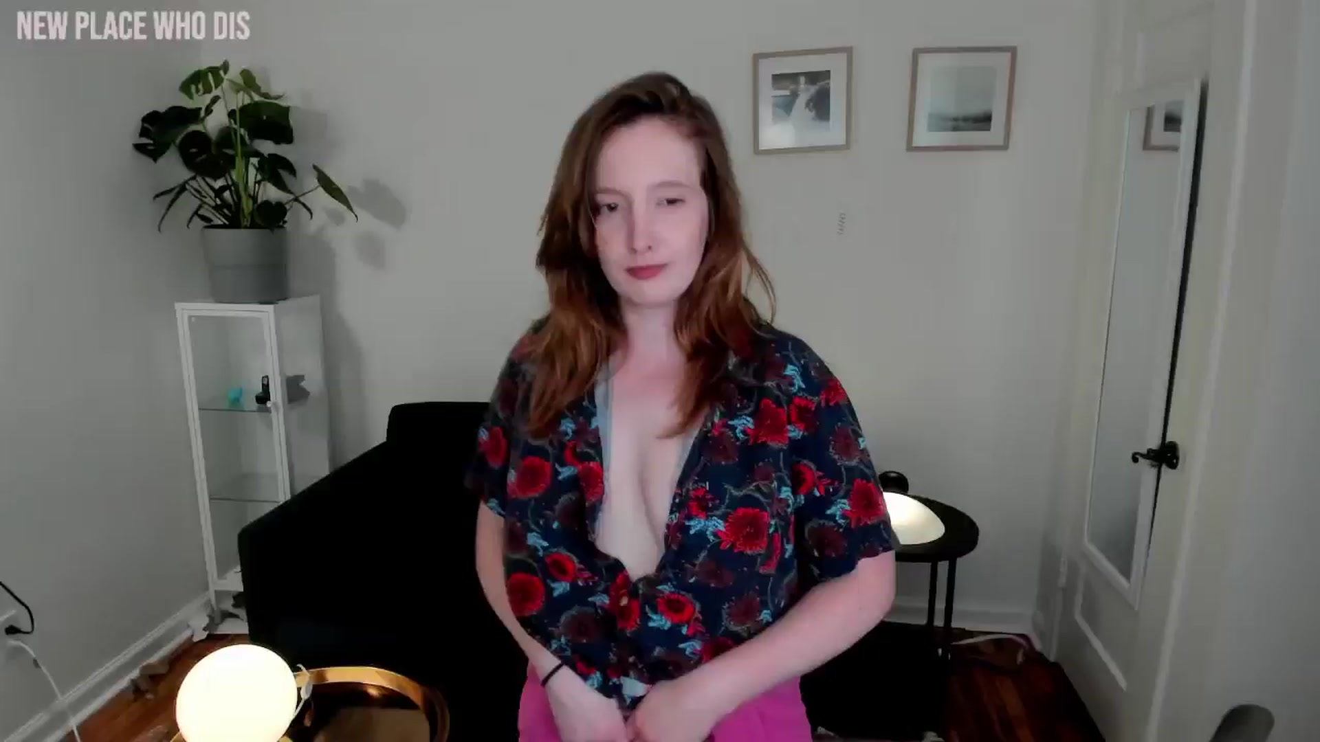 Gallery image thumbnail from consideruby's myfreecams stream on, 06/14/2024, 08:56 image 5 of 20