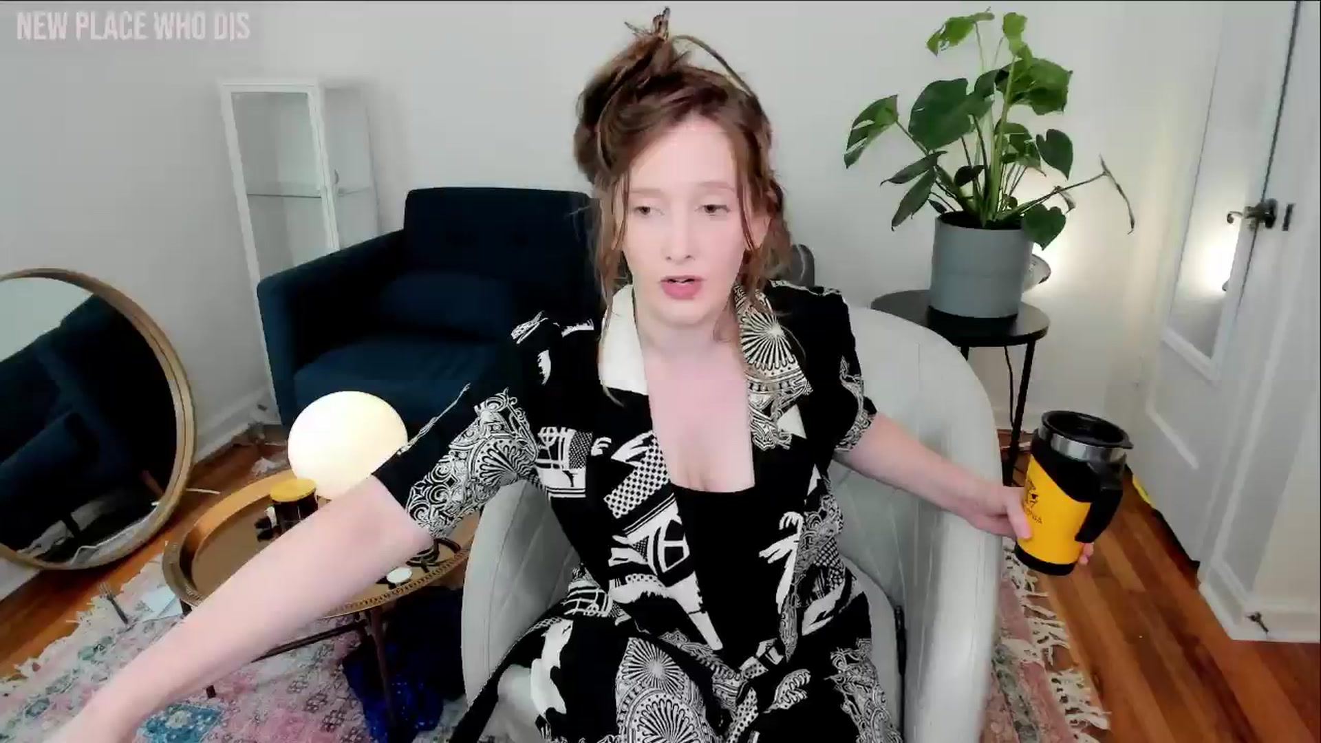 Gallery image thumbnail from consideruby's myfreecams stream on, 06/18/2024, 19:22 image 9 of 20