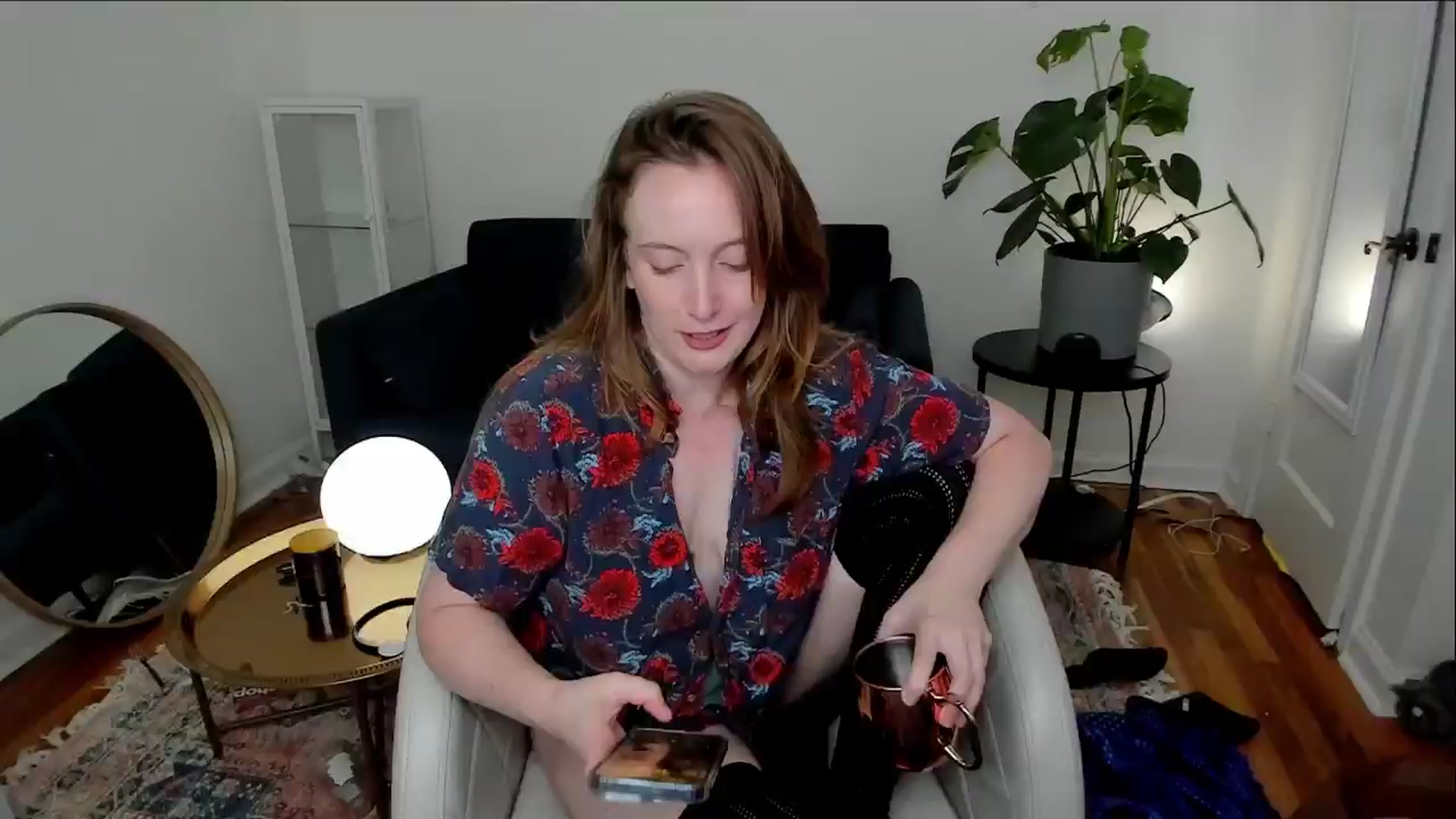 Gallery image thumbnail from consideruby's myfreecams stream on, 06/21/2024, 08:50 image 18 of 20
