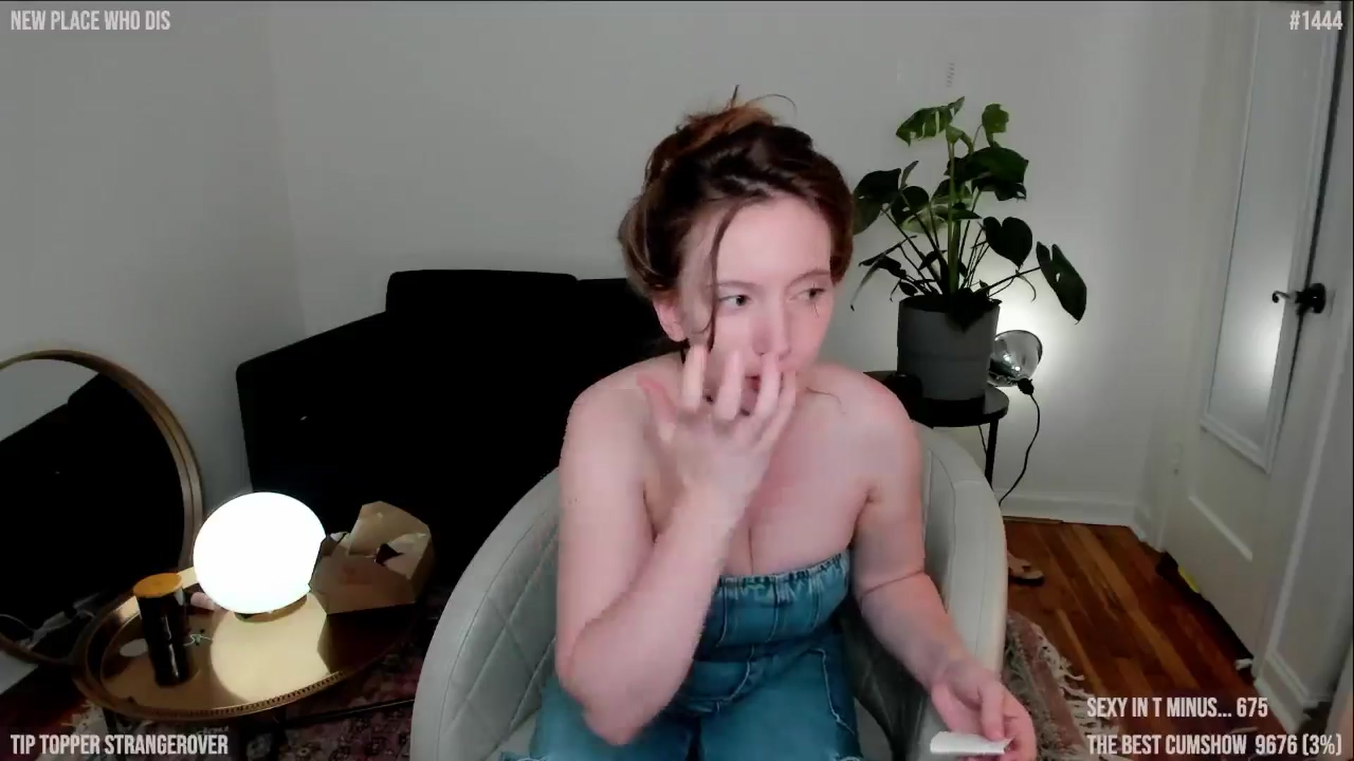 Gallery image thumbnail from consideruby's myfreecams stream on, 06/22/2024, 05:21 image 13 of 20