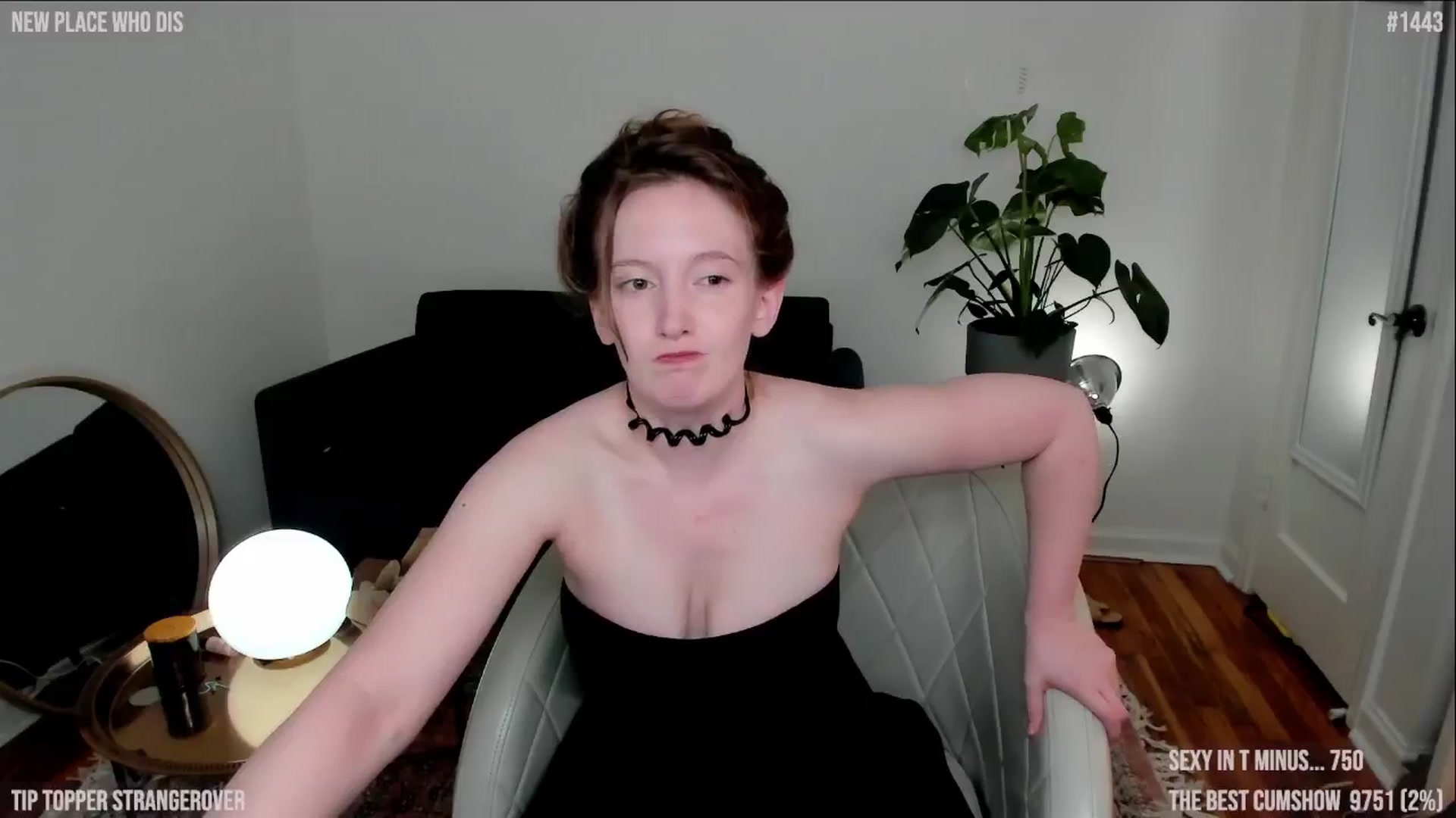 Gallery image thumbnail from consideruby's myfreecams stream on, 06/22/2024, 05:21 image 8 of 20