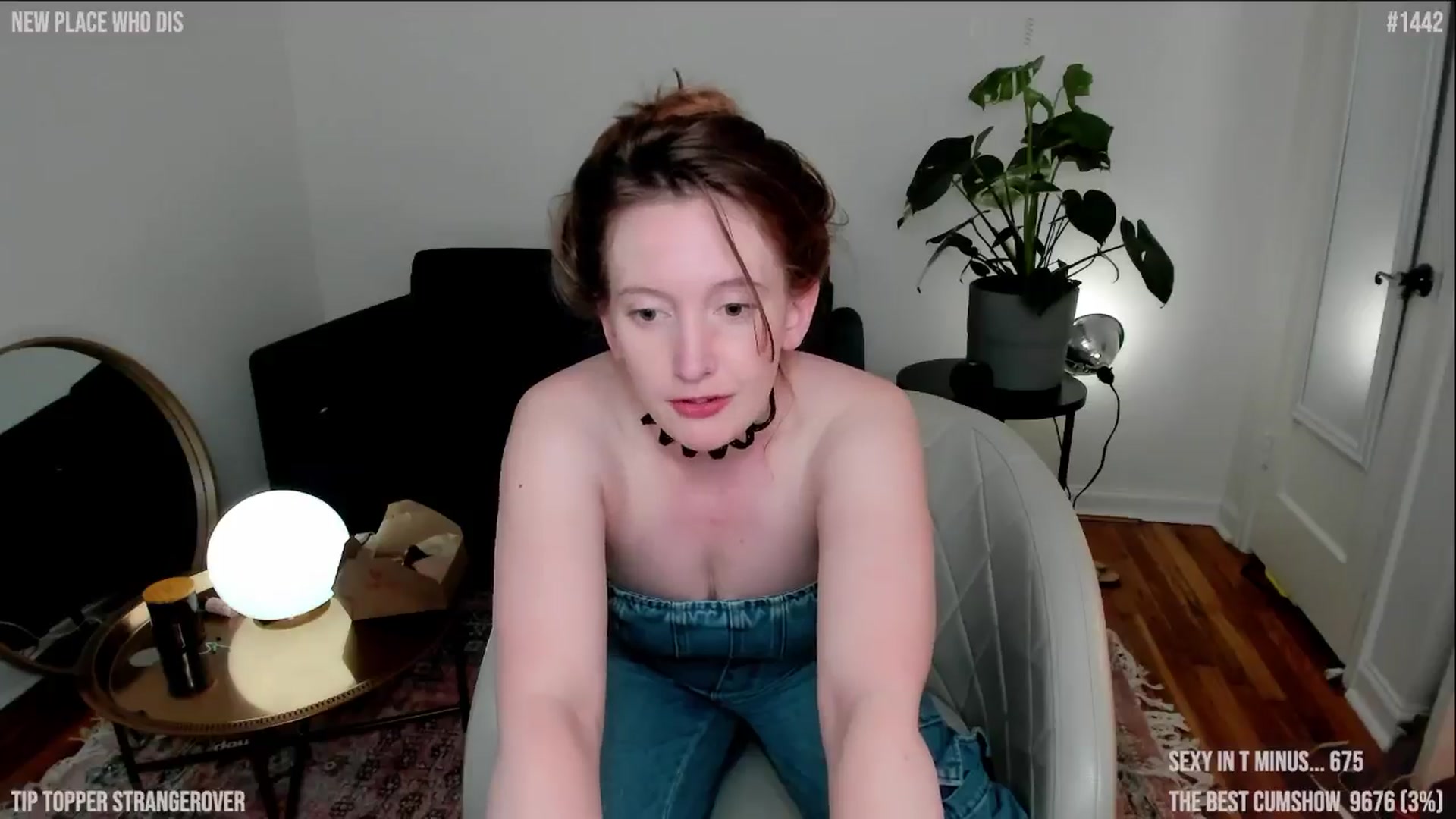Gallery image thumbnail from consideruby's myfreecams stream on, 06/22/2024, 05:21 image 20 of 20