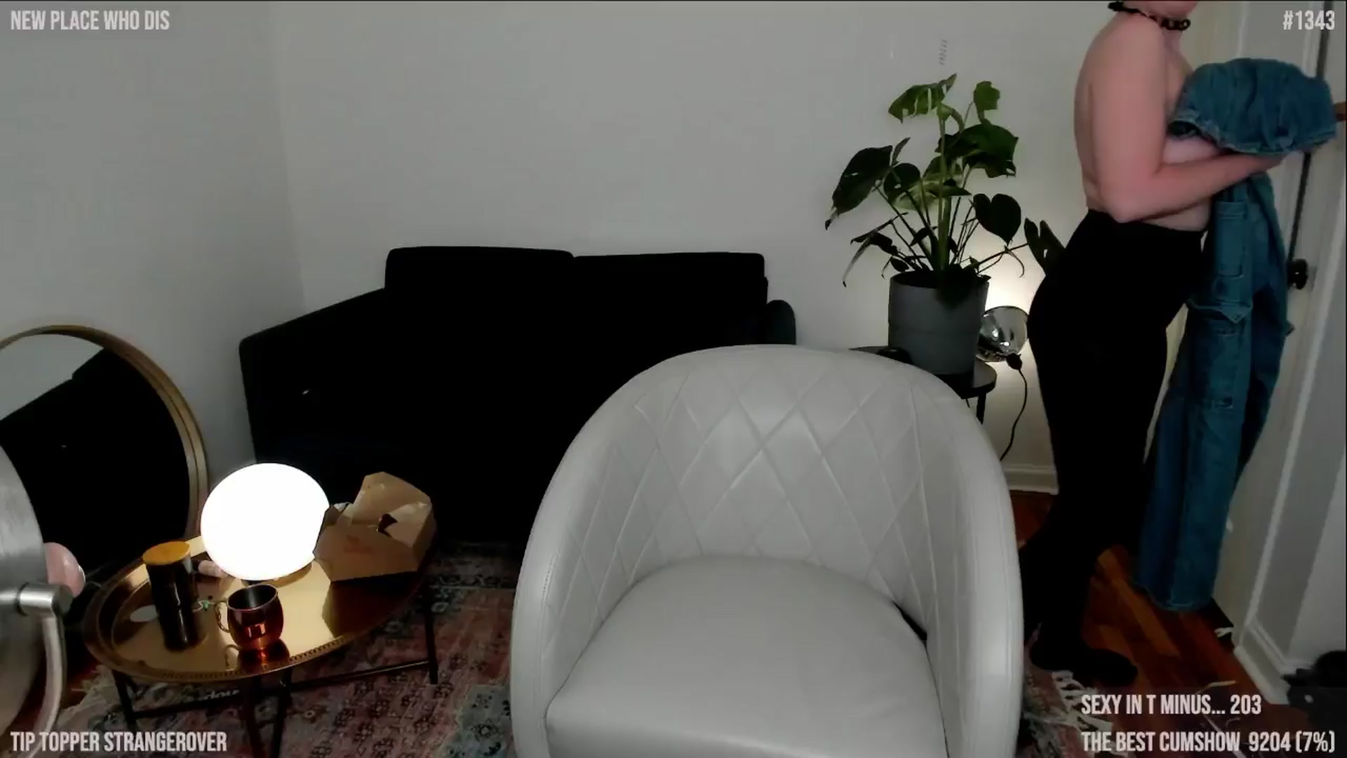 Gallery image thumbnail from consideruby's myfreecams stream on, 06/22/2024, 07:10 image 15 of 20