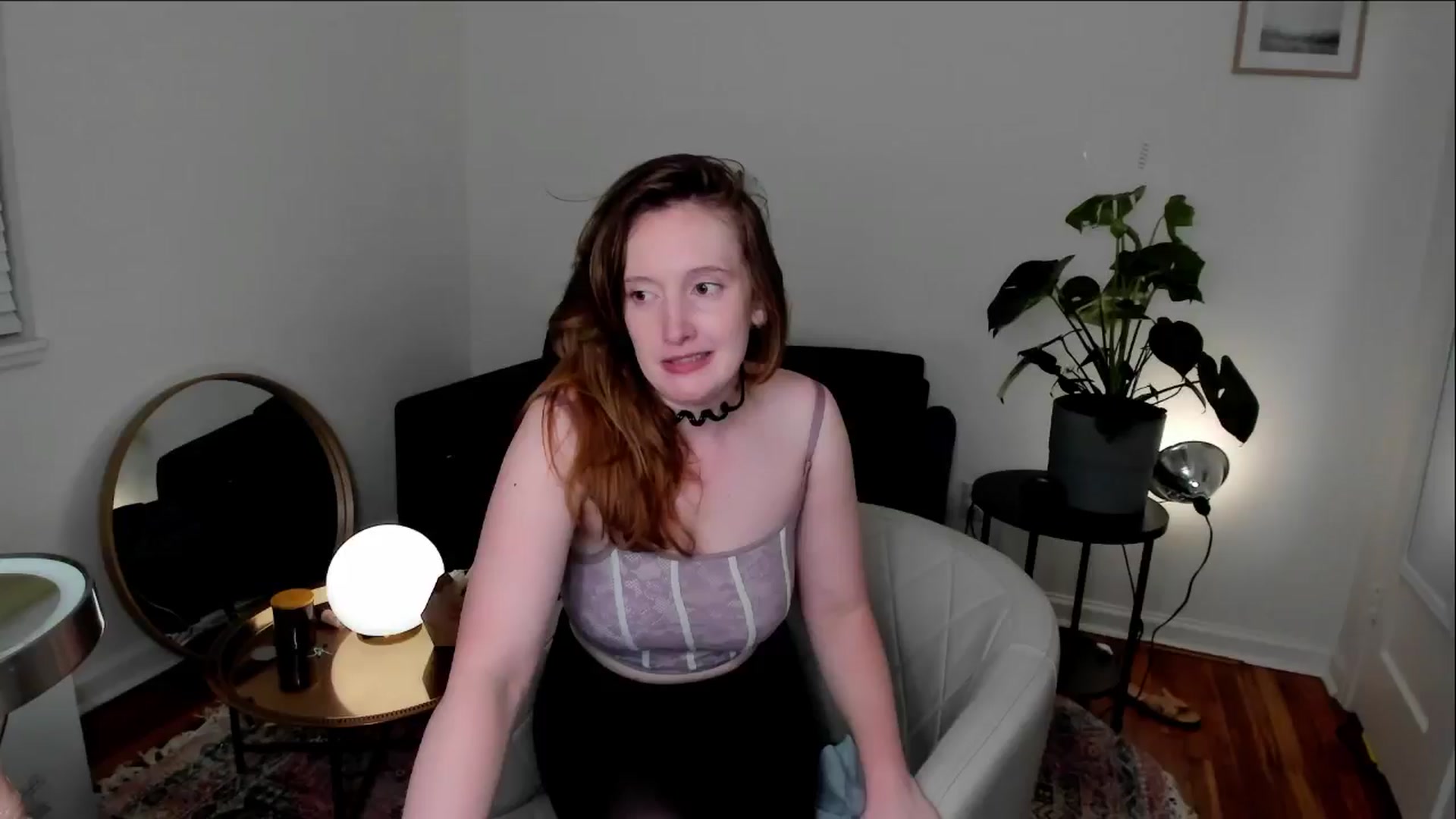 Gallery image thumbnail from consideruby's myfreecams stream on, 06/22/2024, 07:57 image 8 of 20