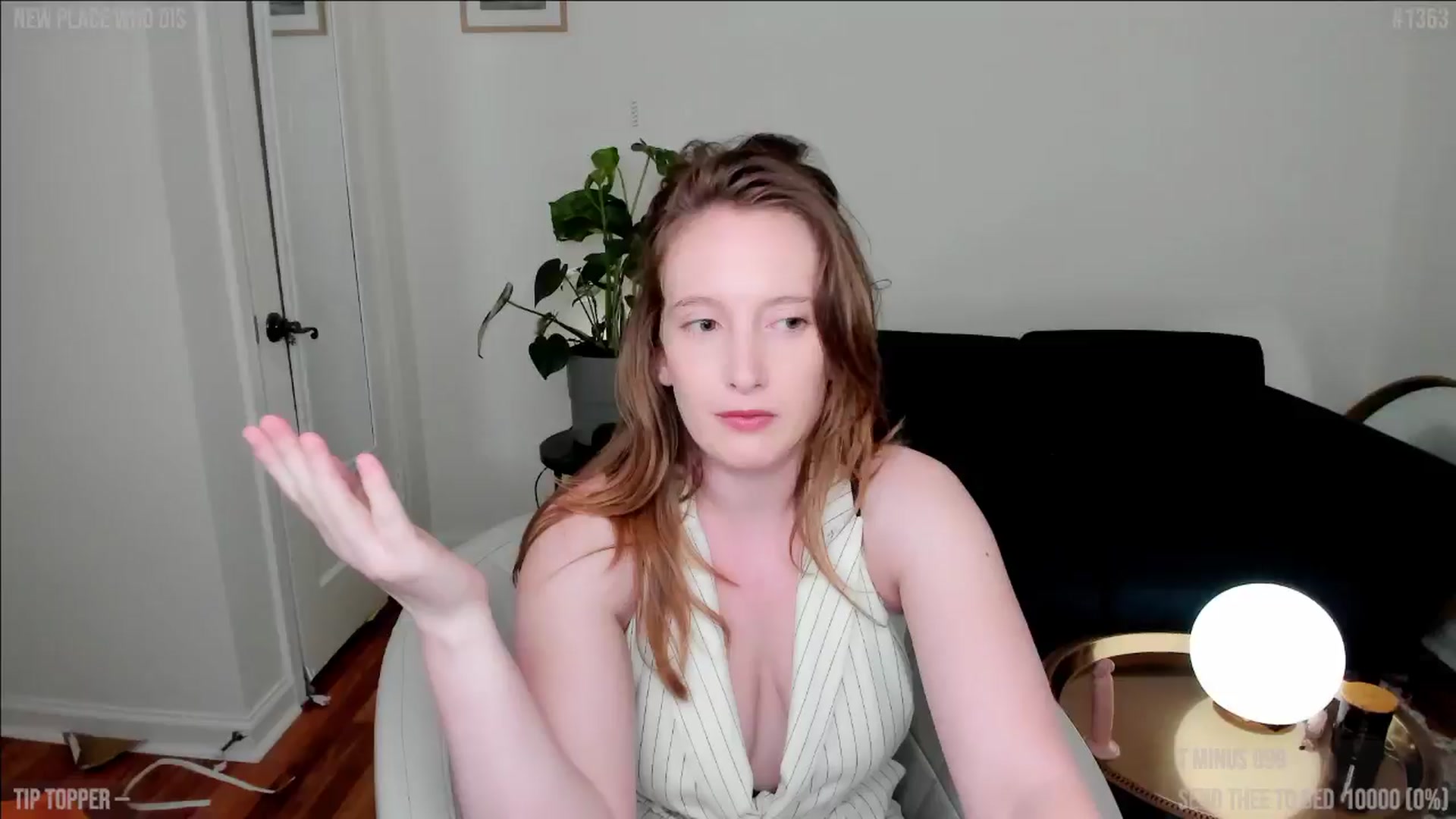 Gallery image thumbnail from consideruby's myfreecams stream on, 06/25/2024, 07:02 image 14 of 20