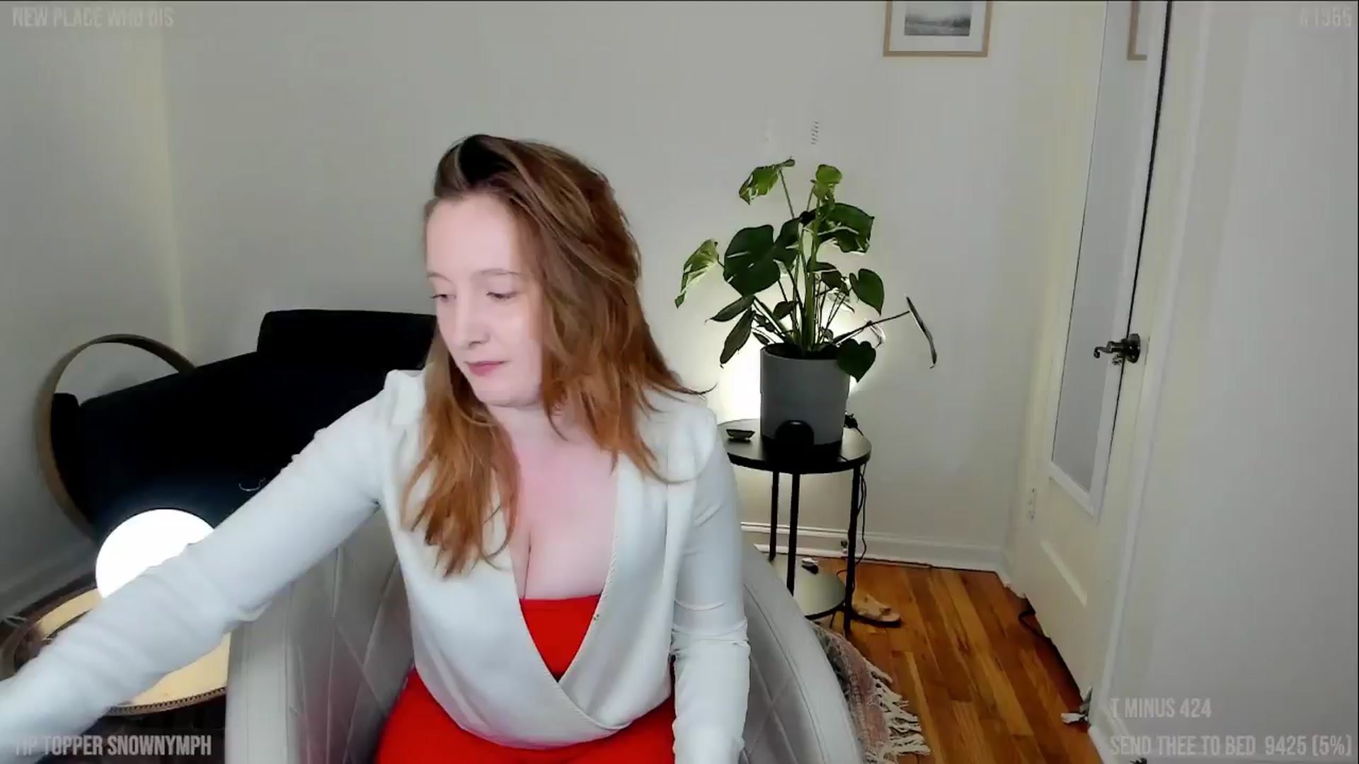 Gallery image thumbnail from consideruby's myfreecams stream on, 06/27/2024, 09:18 image 7 of 20