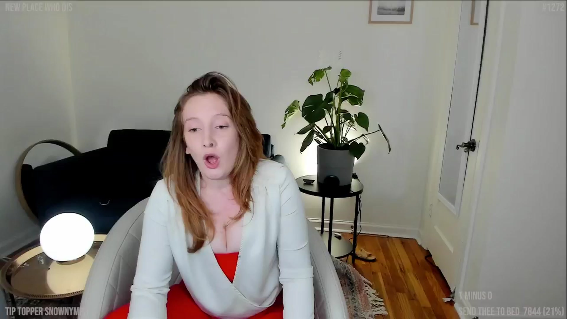 Gallery image thumbnail from consideruby's myfreecams stream on, 06/27/2024, 09:18 image 13 of 20