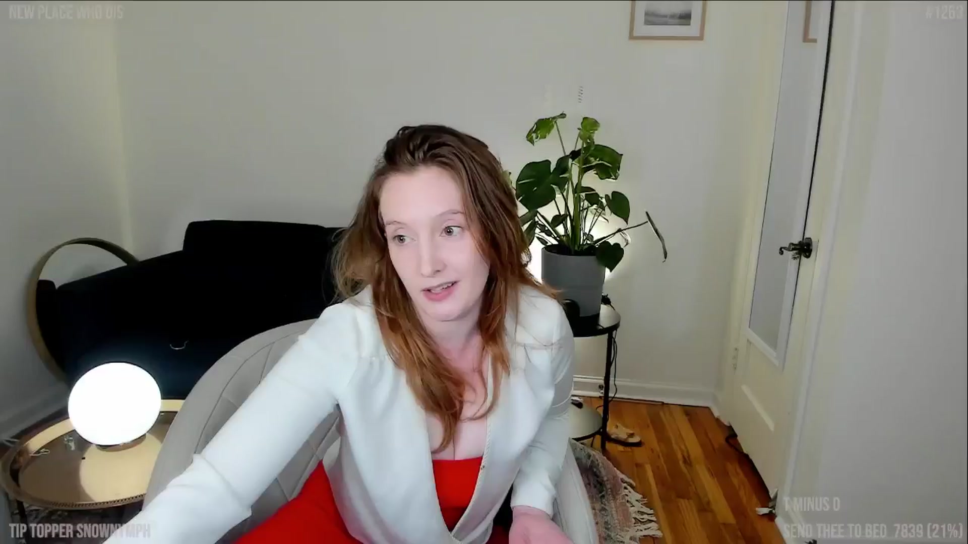 Gallery image thumbnail from consideruby's myfreecams stream on, 06/27/2024, 09:18 image 14 of 20