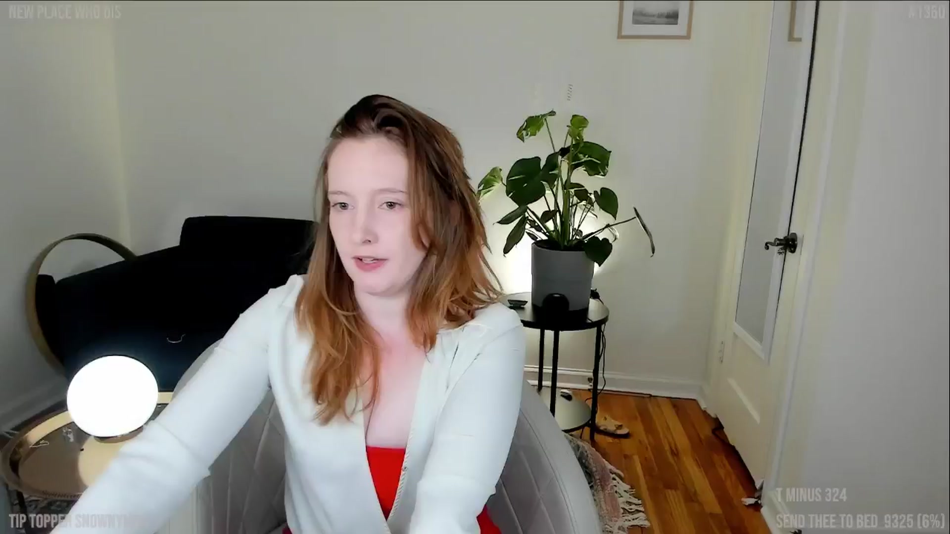 Gallery image thumbnail from consideruby's myfreecams stream on, 06/27/2024, 09:18 image 8 of 20