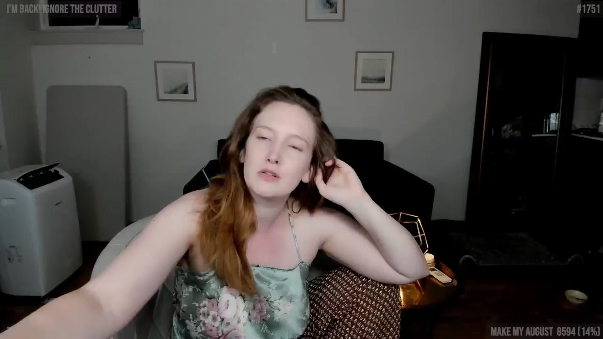 Gallery image thumbnail from consideruby's myfreecams stream on, 08/05/2024, 07:35 image 12 of 20