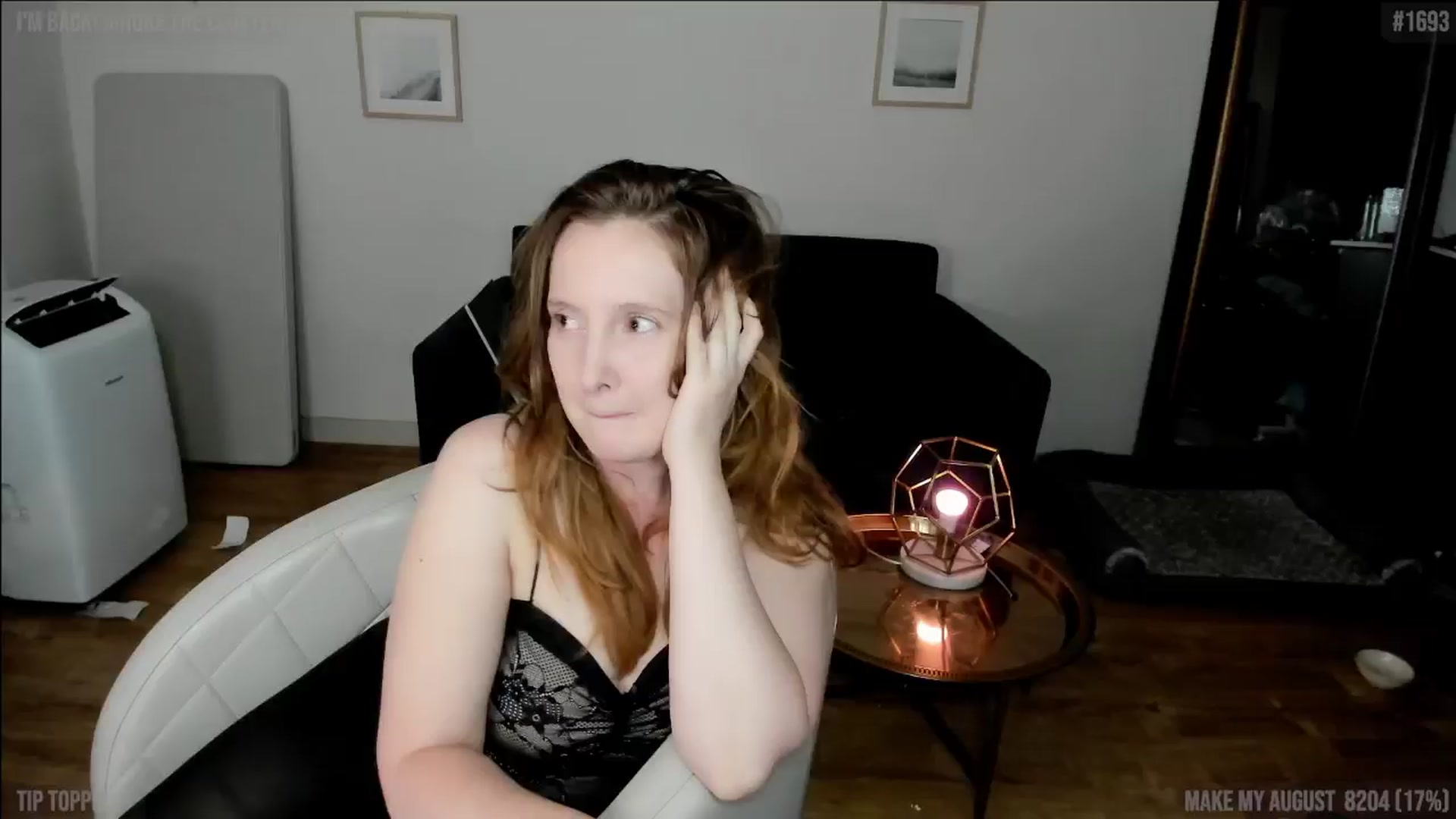 Gallery image thumbnail from consideruby's myfreecams stream on, 08/05/2024, 12:06 image 12 of 20