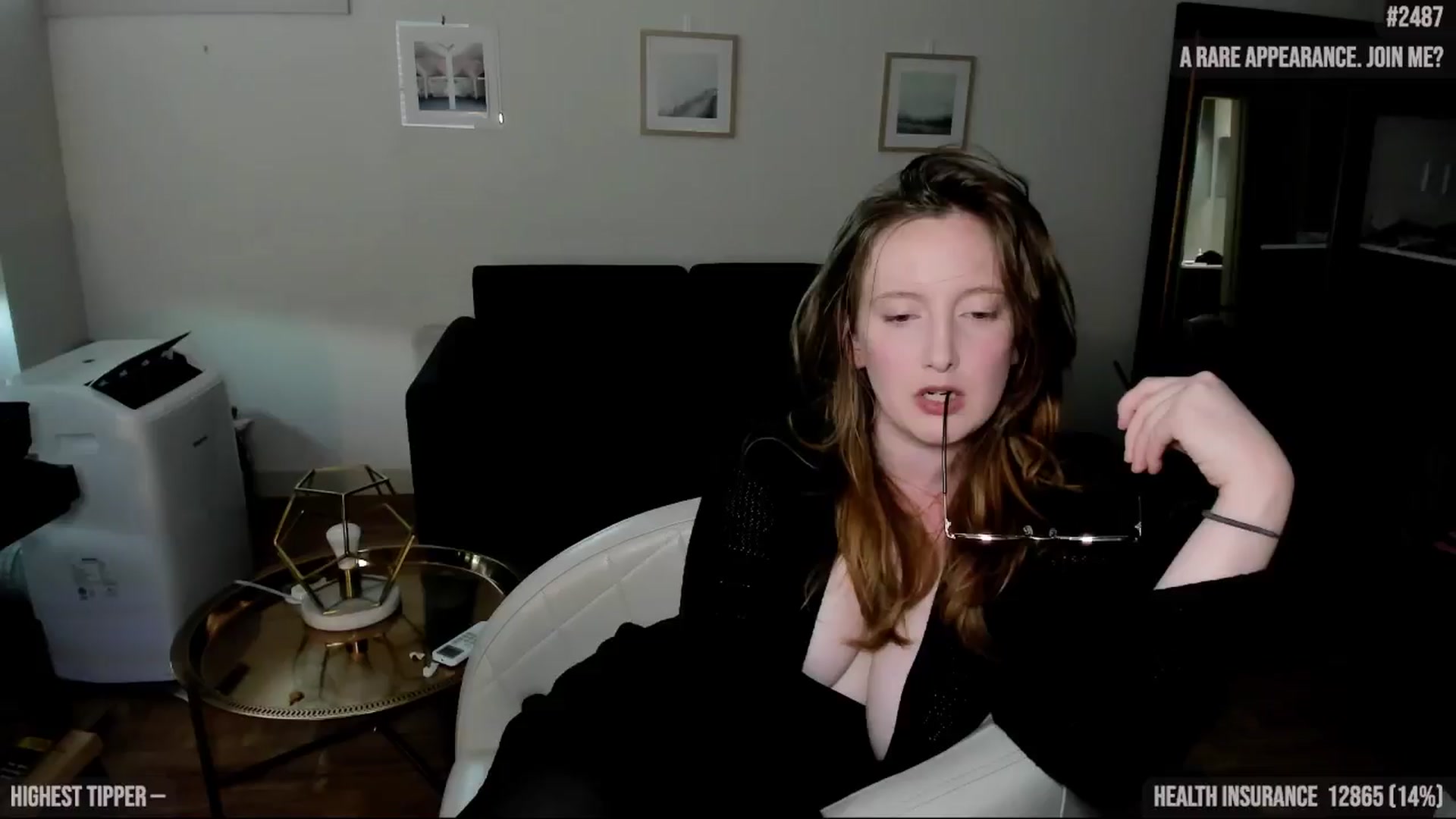 Gallery image thumbnail from consideruby's myfreecams stream on, 08/15/2024, 03:31 image 1 of 20