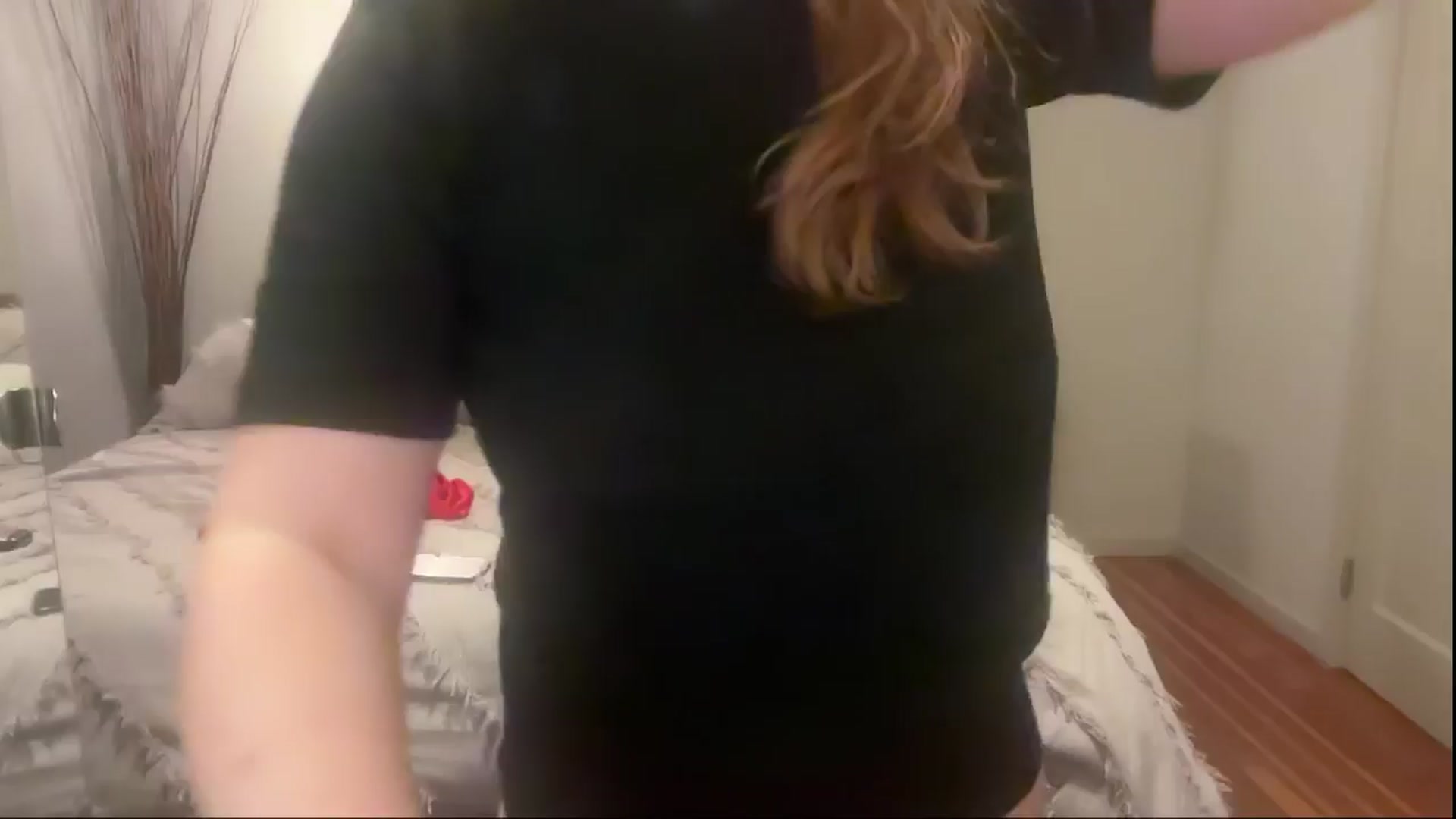 Gallery image thumbnail from consideruby's myfreecams stream on, 10/29/2024, 12:46 image 2 of 20
