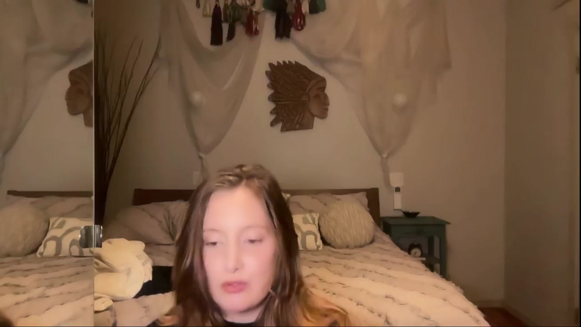 Gallery image thumbnail from consideruby's myfreecams stream on, 10/29/2024, 12:46 image 4 of 20