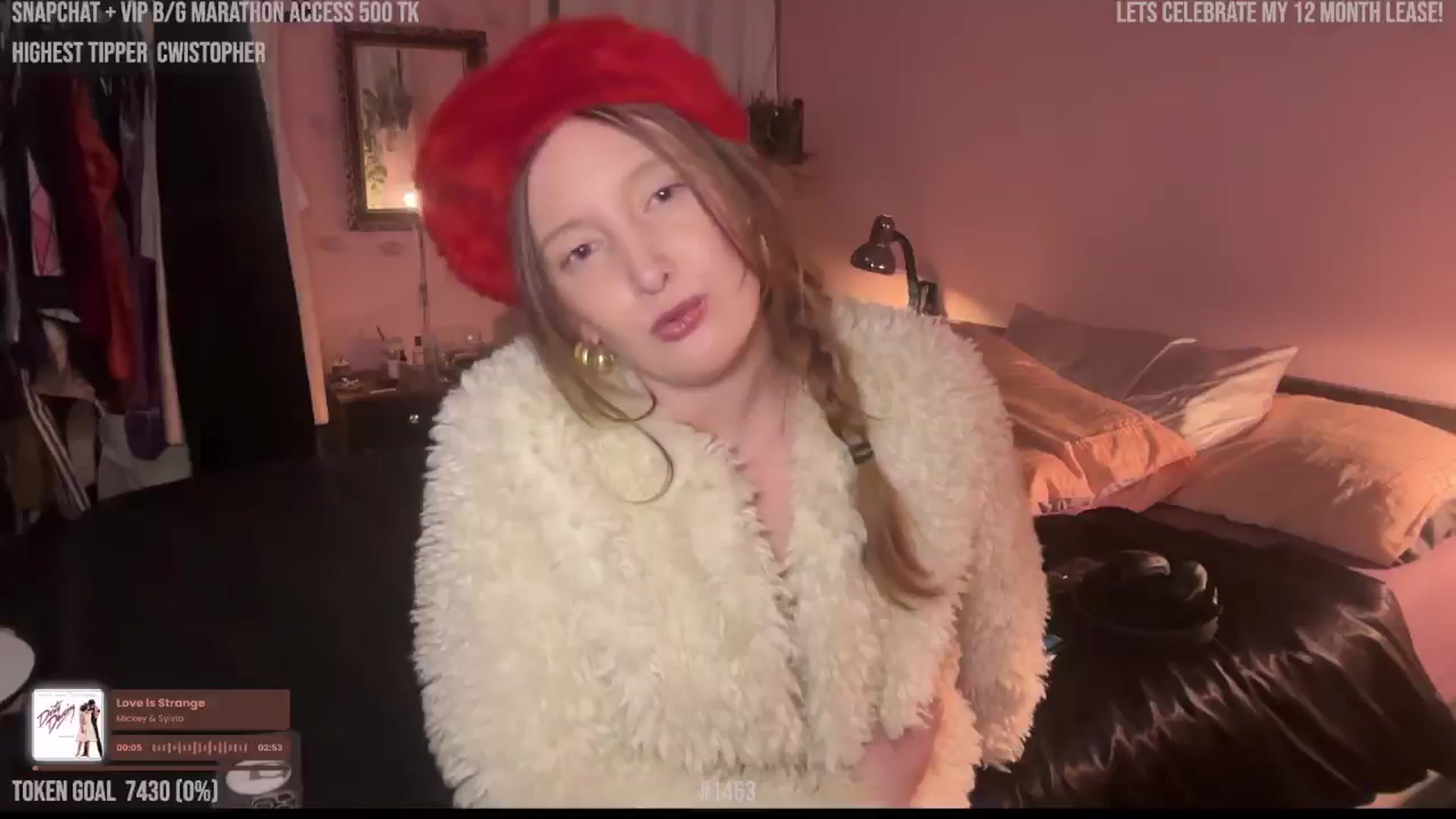 Gallery image thumbnail from consideruby's myfreecams stream on, 12/25/2024, 11:21 image 16 of 20